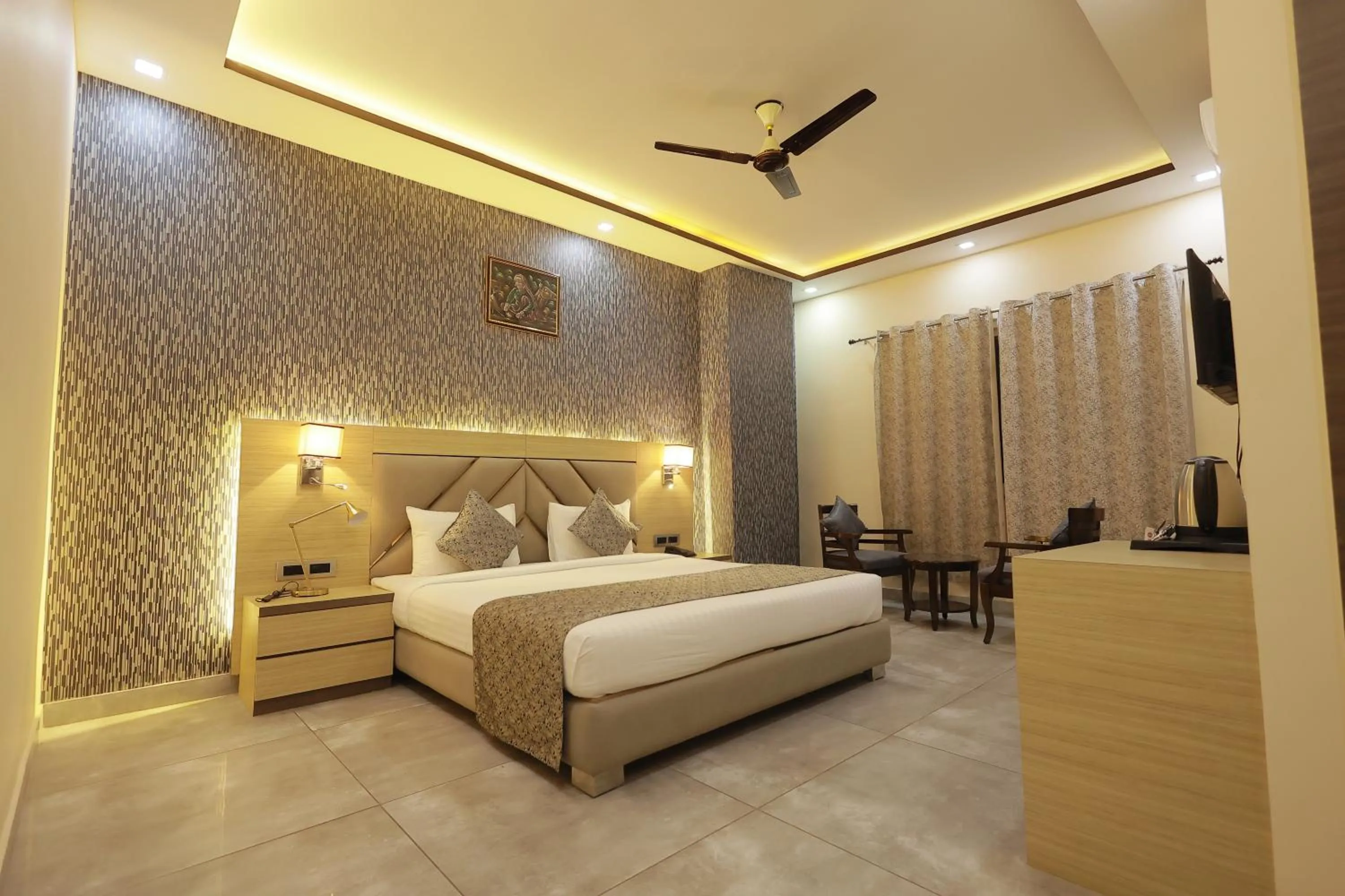 Bed in THE BODHI PALACE RESORT