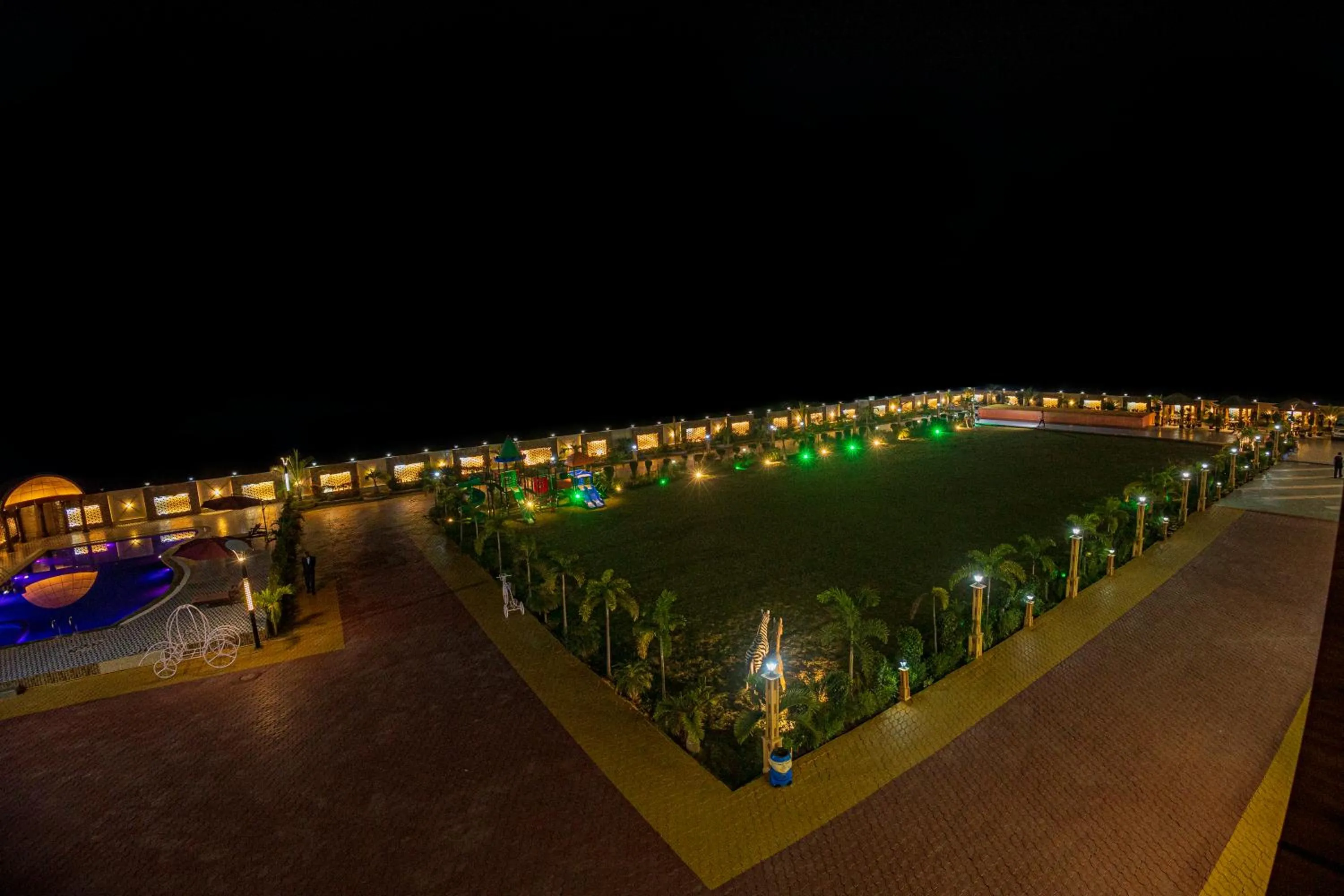 Garden in THE BODHI PALACE RESORT