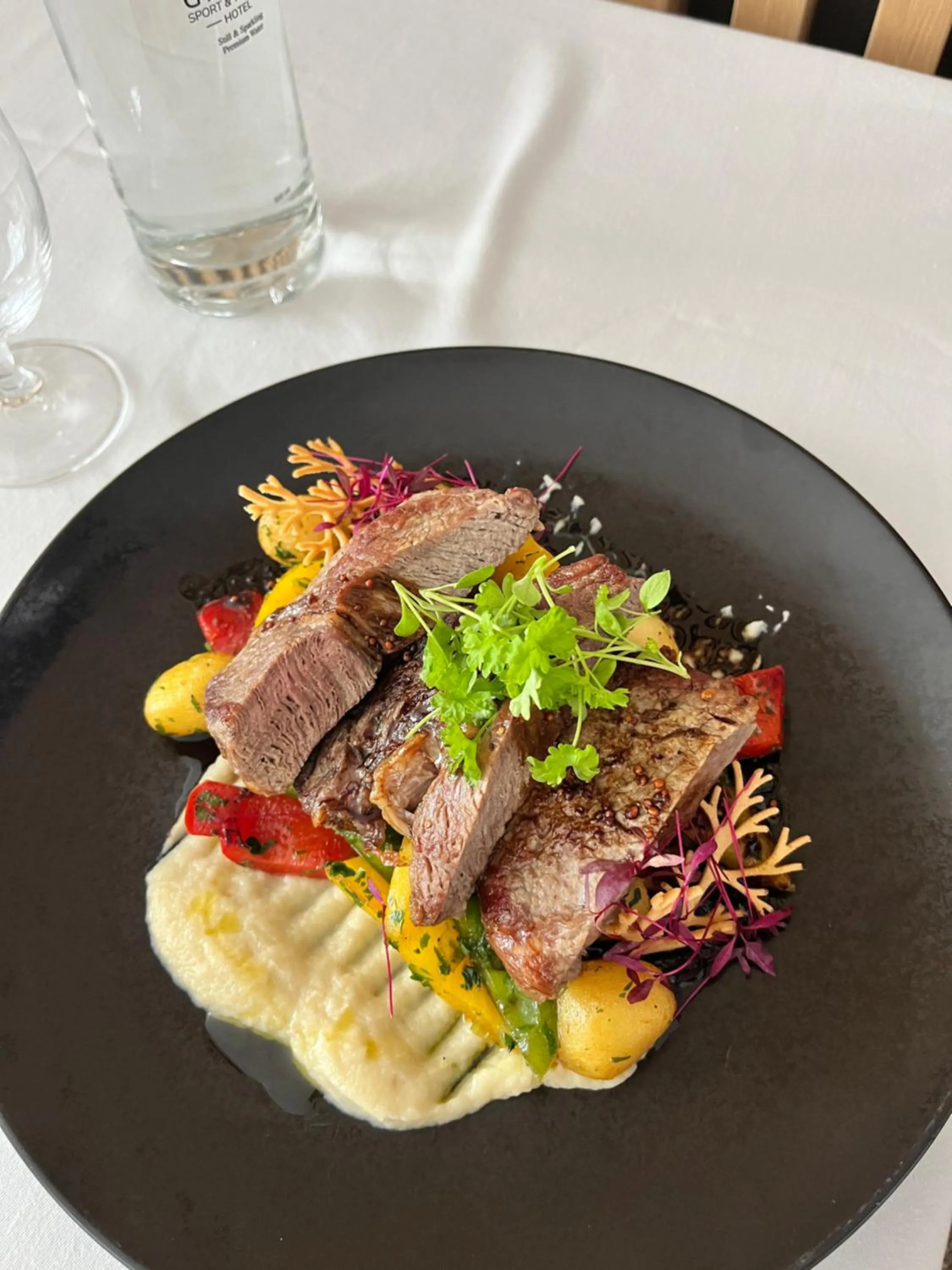 Restaurant/places to eat in Gyirmót Sport & Wellness Hotel