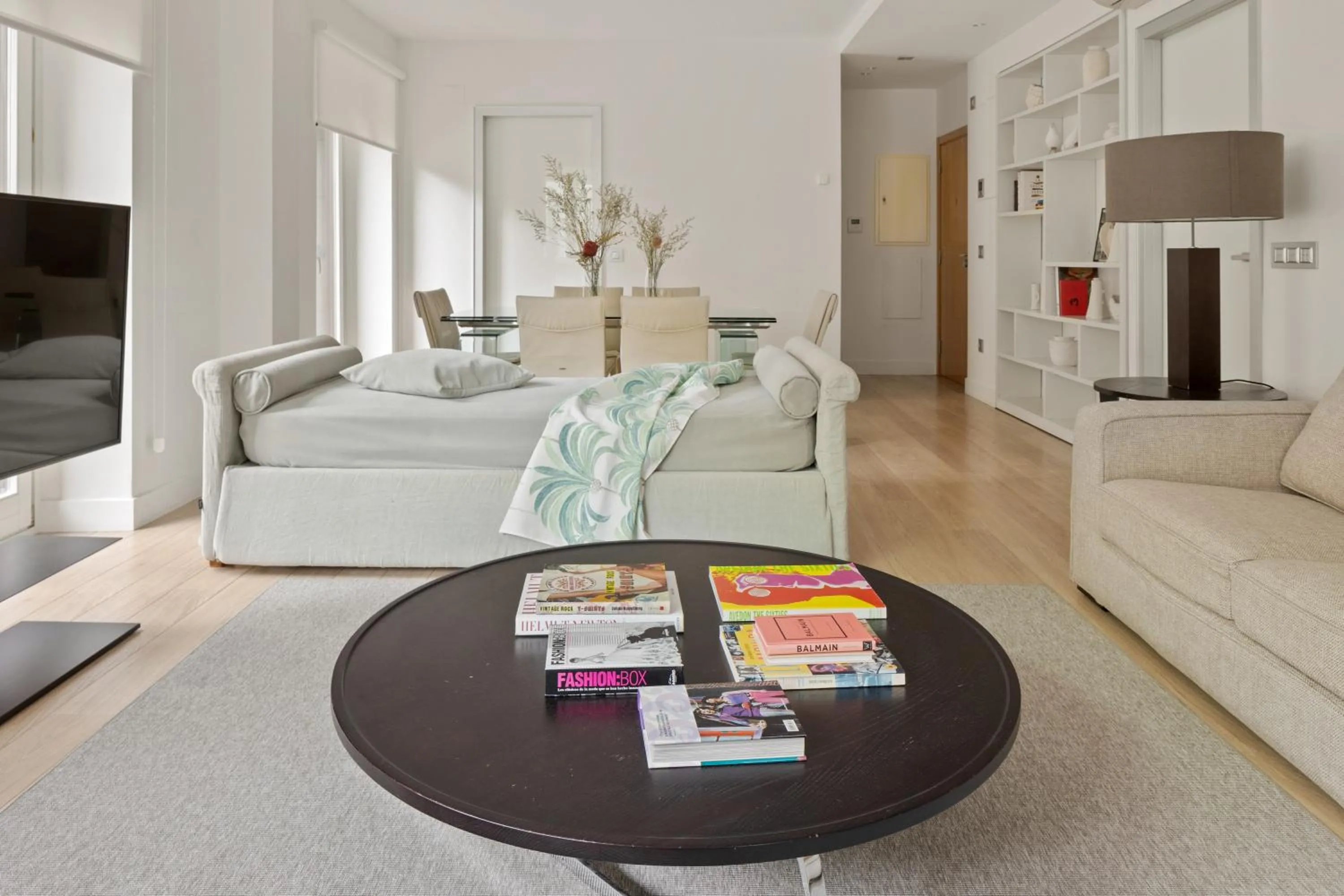 Living room in Easo Suite 7 by FeelFree Rentals