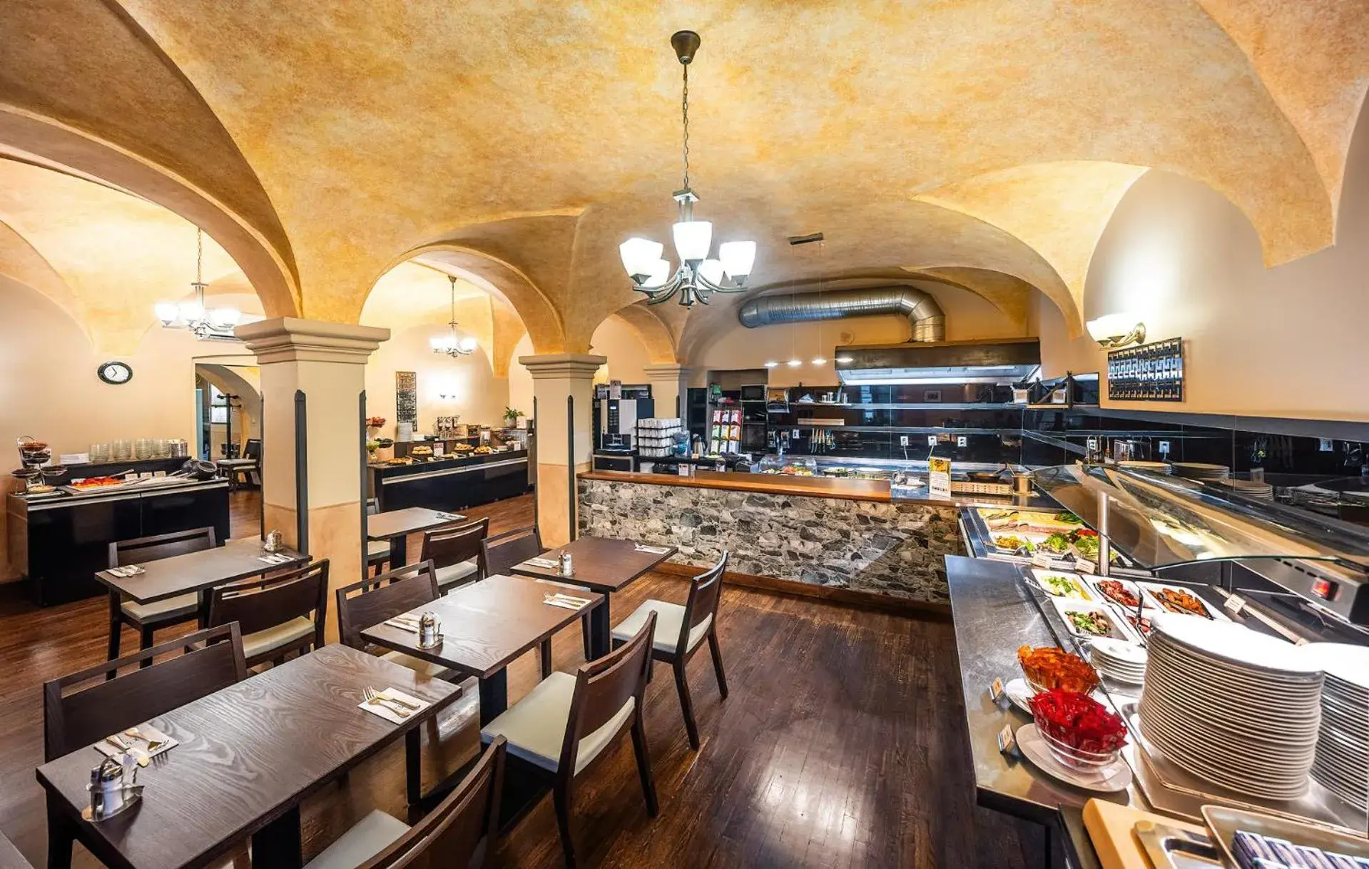 Restaurant/places to eat in Hotel Elite Prague Restaurant/places to eat in Hotel Elite Prague