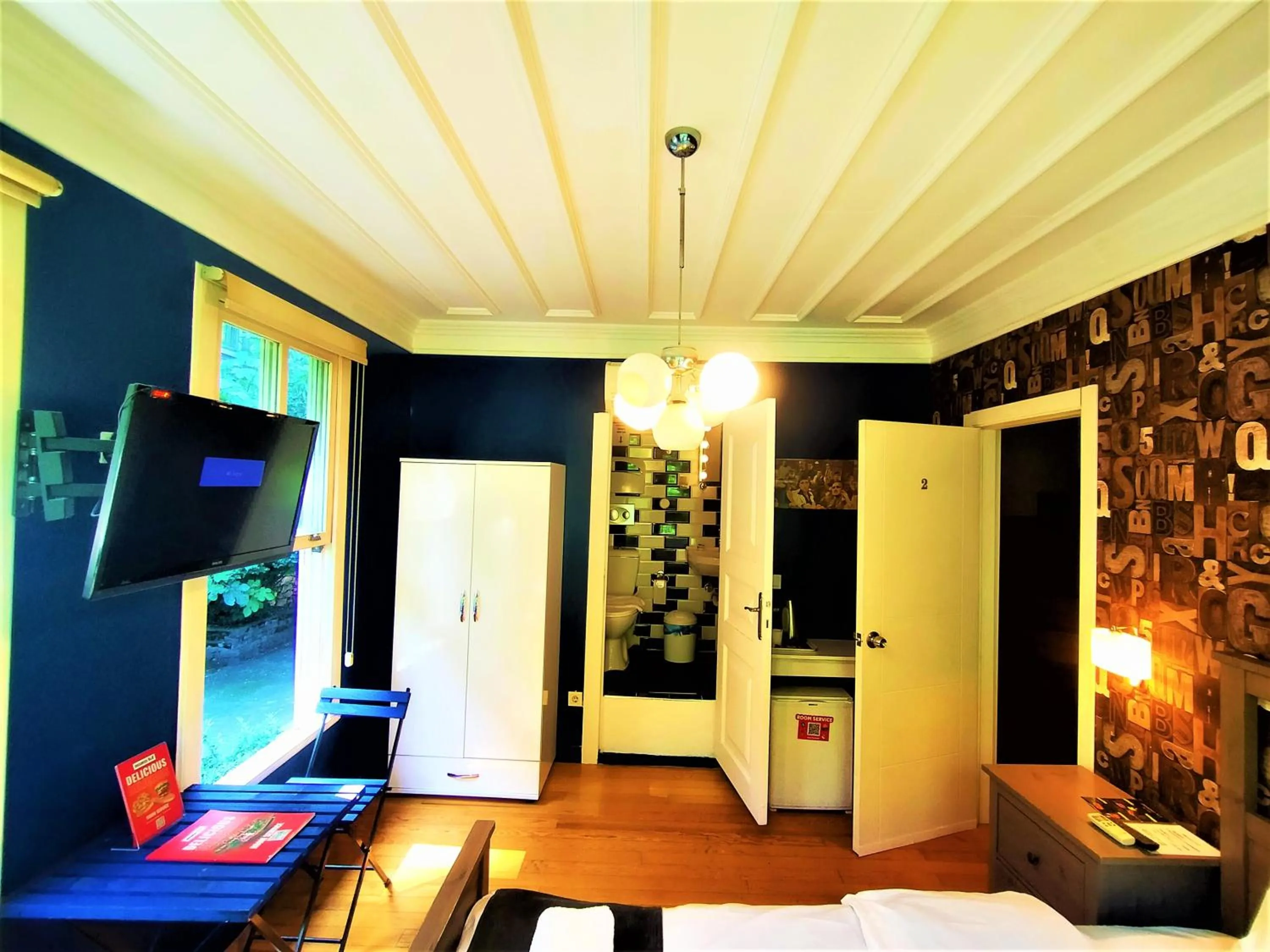 Photo of the whole room in Dreamers V&V Hotel Cihangir