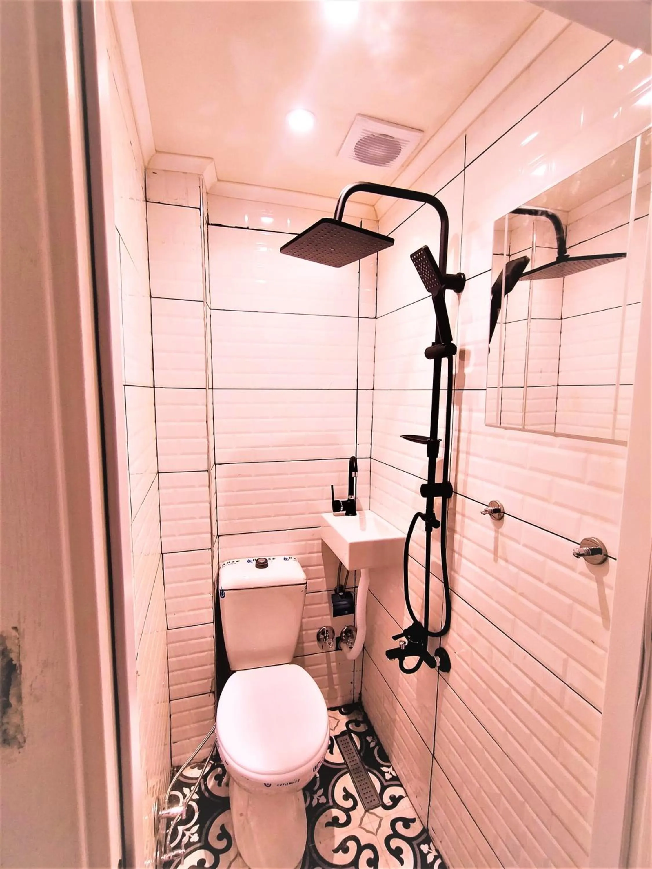Bathroom in Dreamers V&V Hotel Cihangir