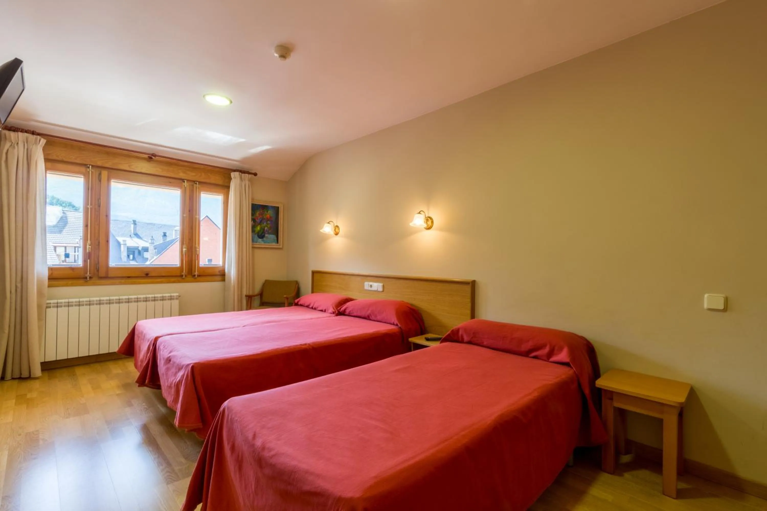 Triple Room in Hotel Costa