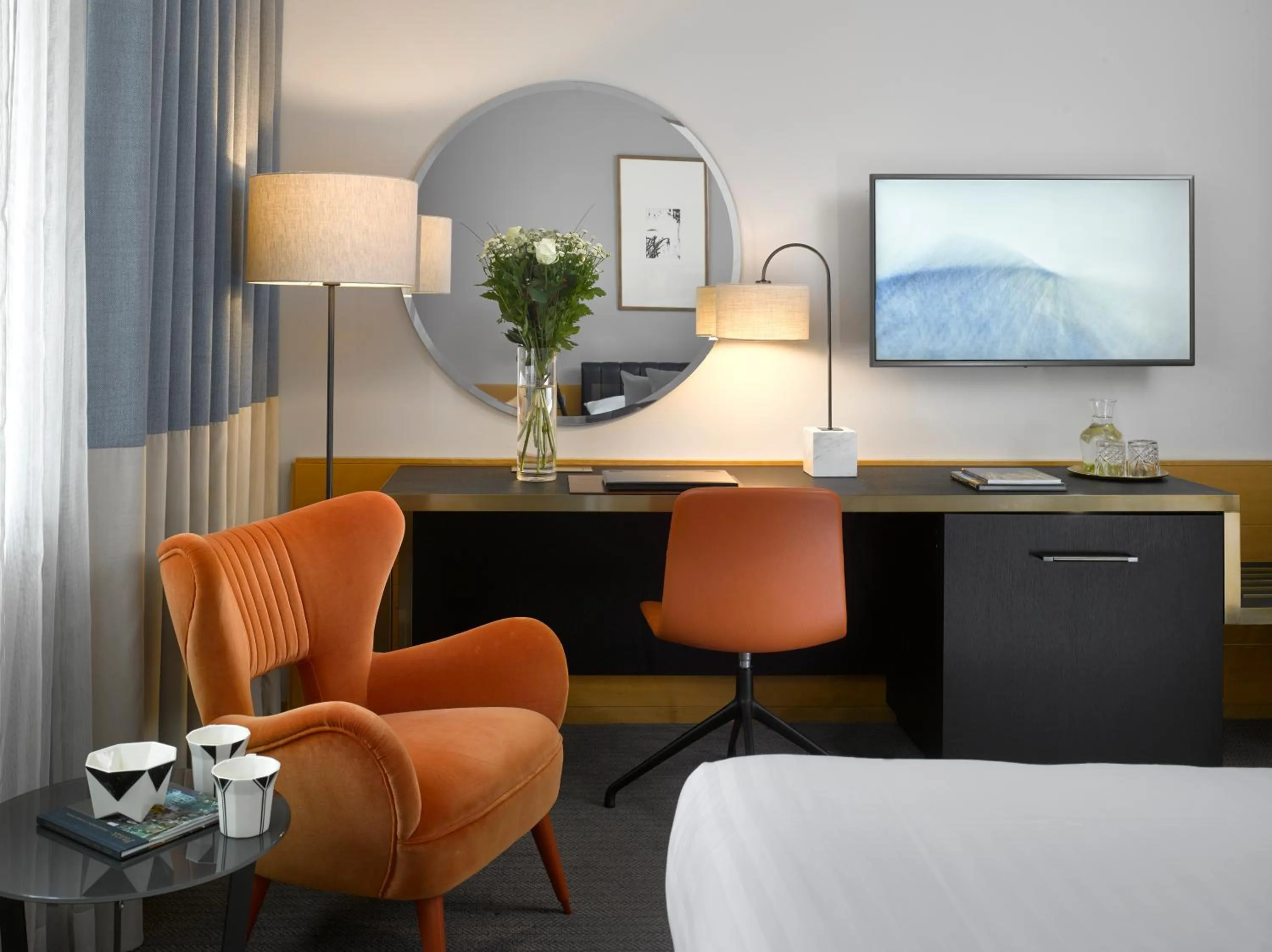 Bedroom, Bed in K+K Hotel Fenix