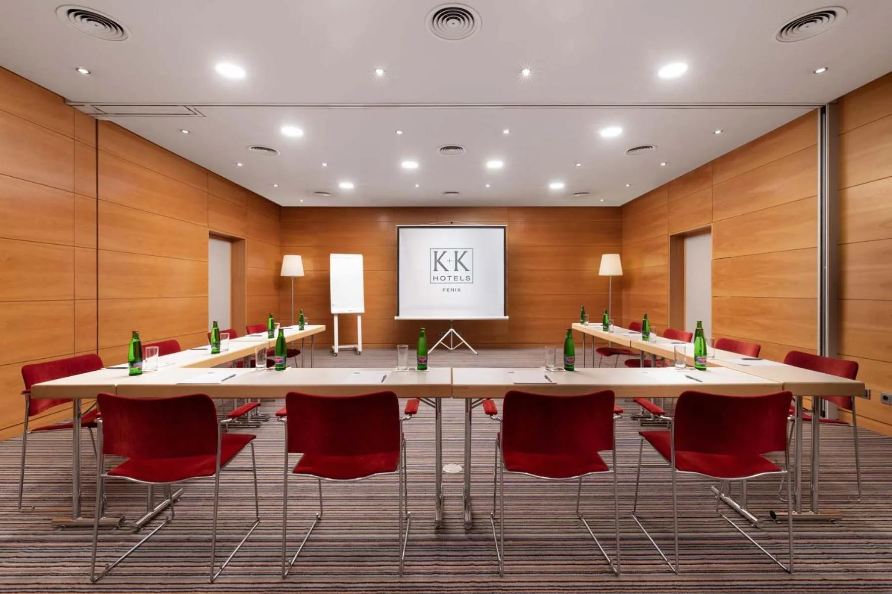 Meeting/conference room in K+K Hotel Fenix