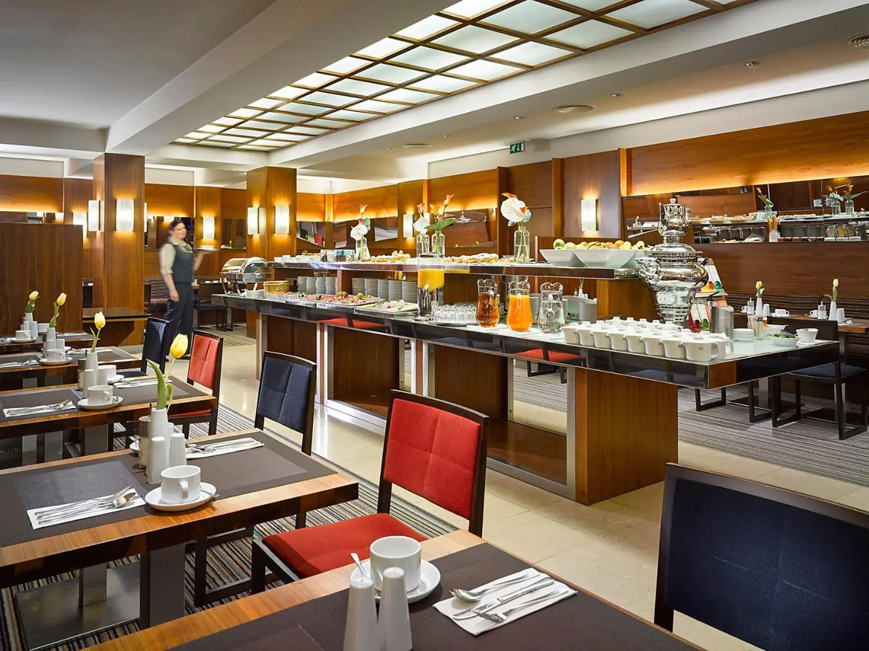 Restaurant/places to eat in K+K Hotel Fenix Restaurant/places to eat in K+K Hotel Fenix