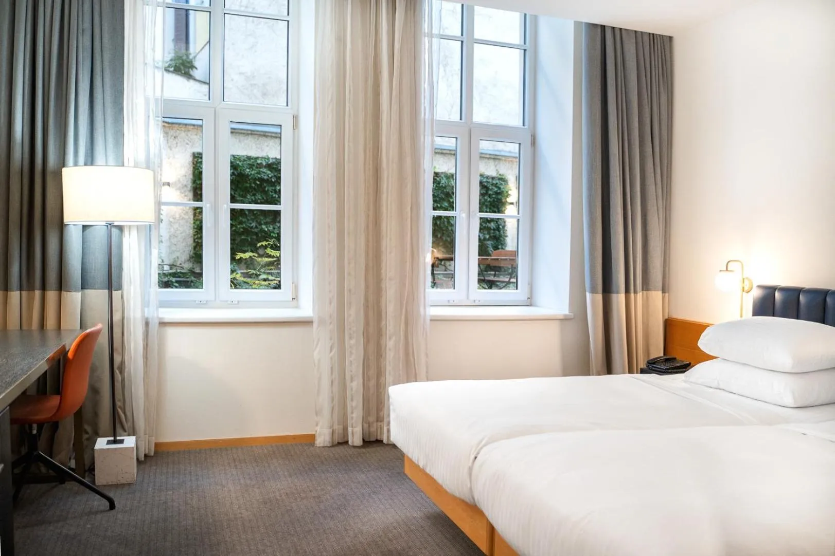 Photo of the whole room, Bed in K+K Hotel Fenix