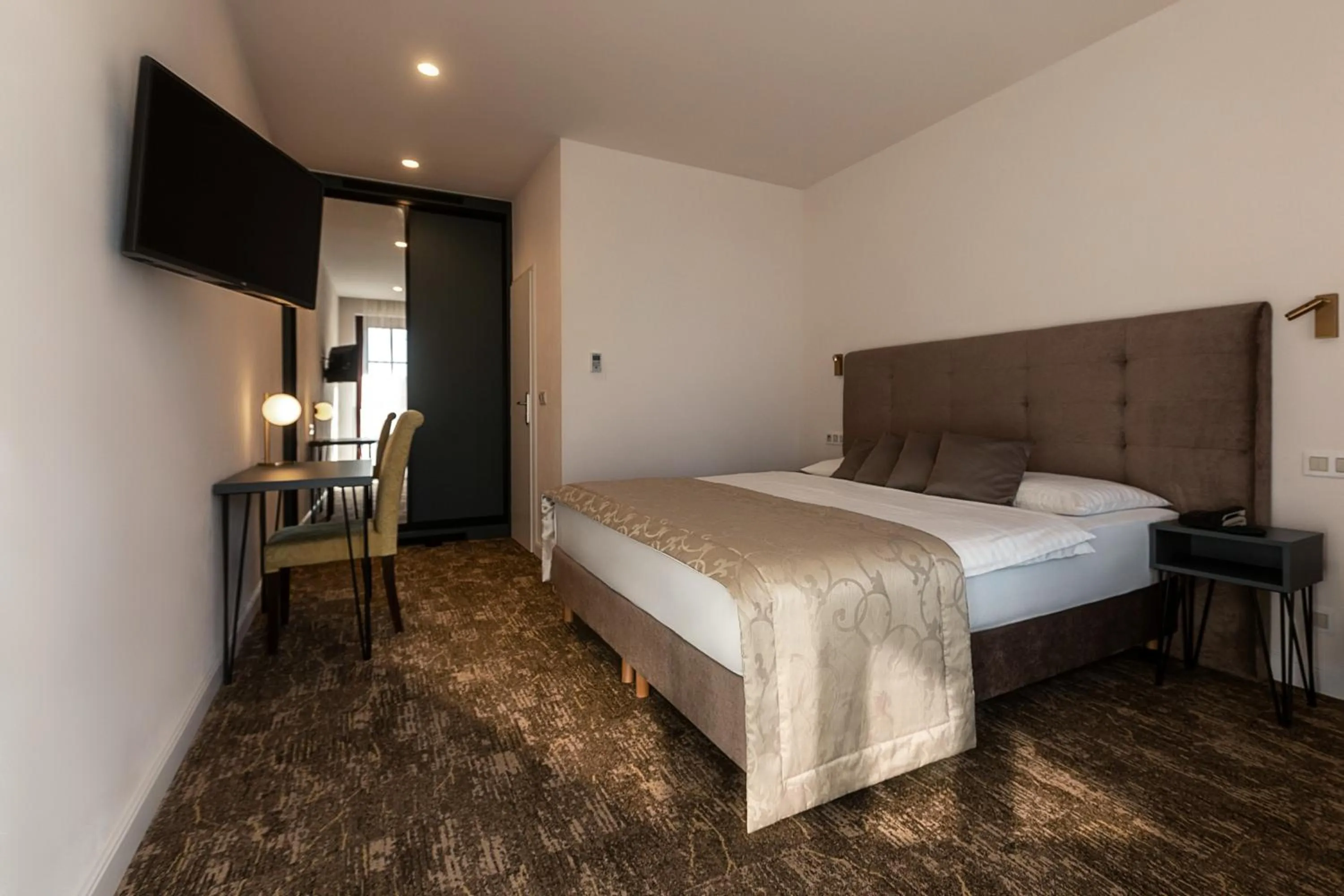 Bedroom, Bed in Hotel Hoffmeister