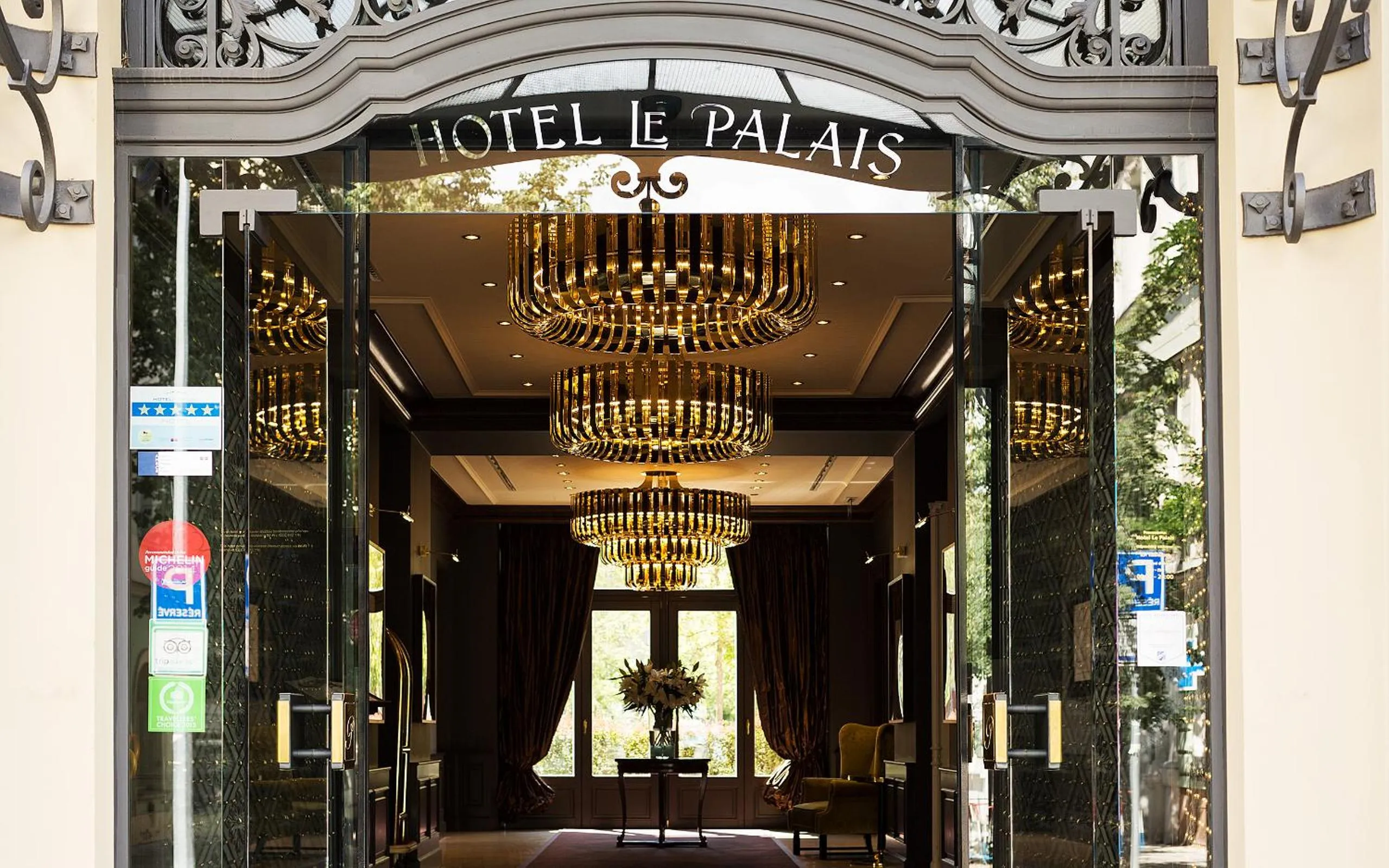 Facade/entrance in Le Palais Art Hotel Prague