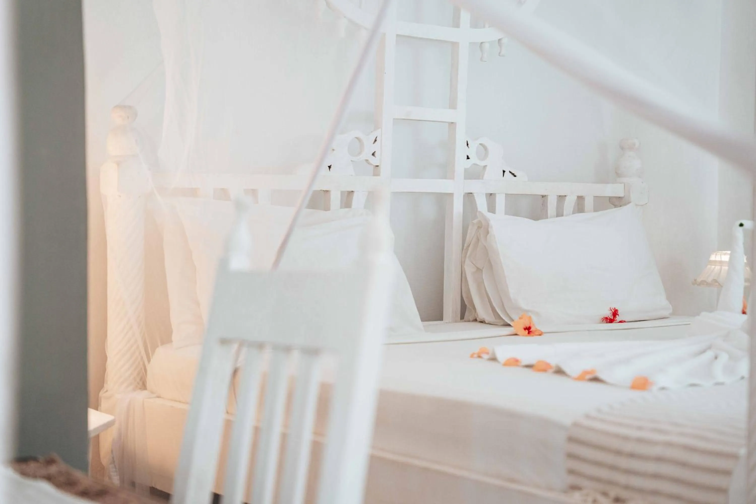 Bed in Sahari Zanzibar