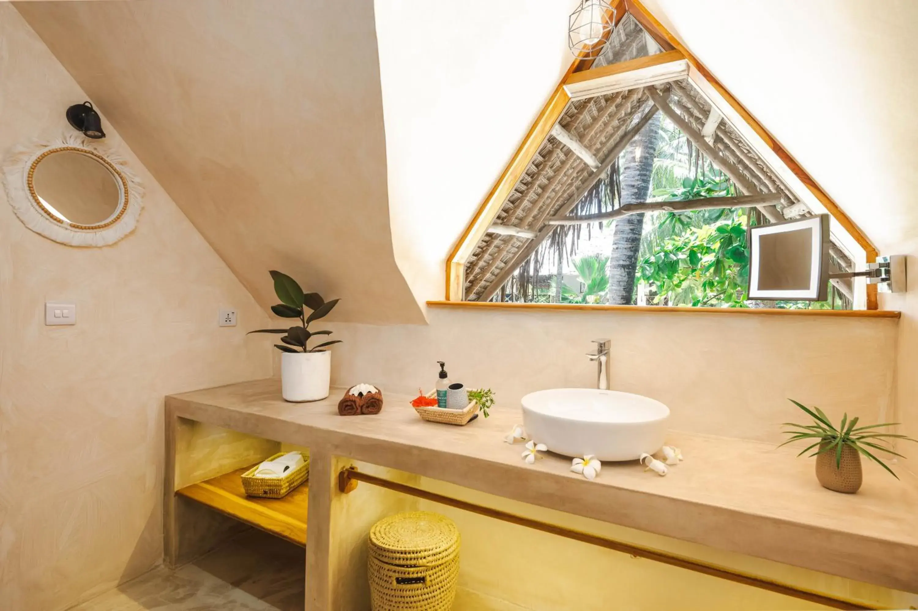 Bathroom in Sahari Zanzibar Bathroom in Sahari Zanzibar