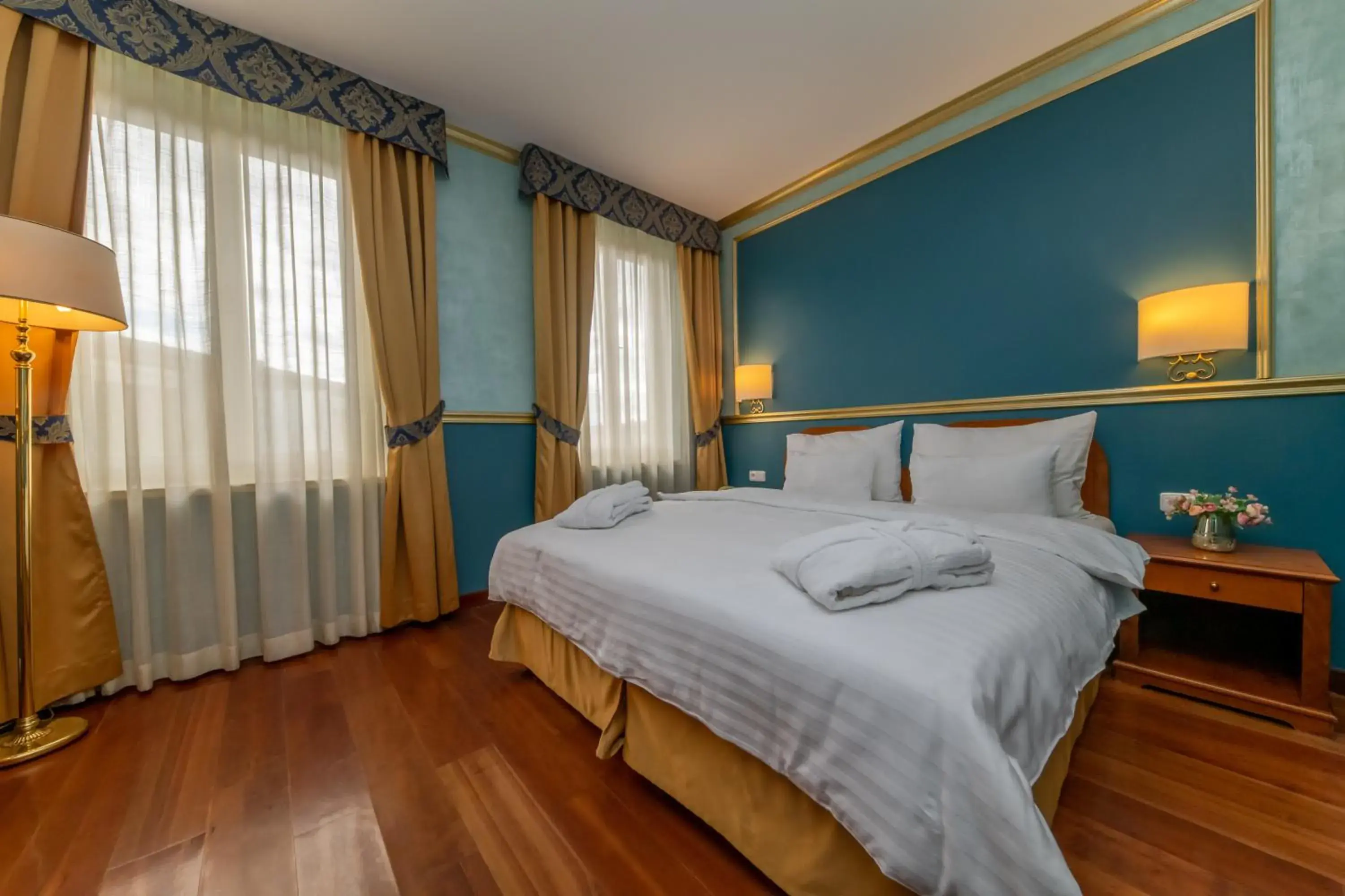 Economy Double or Twin Room in Hotel Kinsky Fountain Economy Double or Twin Room in Hotel Kinsky Fountain