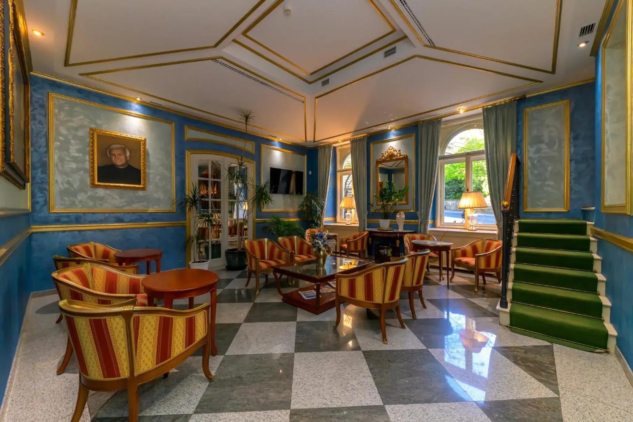 Lobby or reception in Hotel Kinsky Fountain Lobby or reception in Hotel Kinsky Fountain