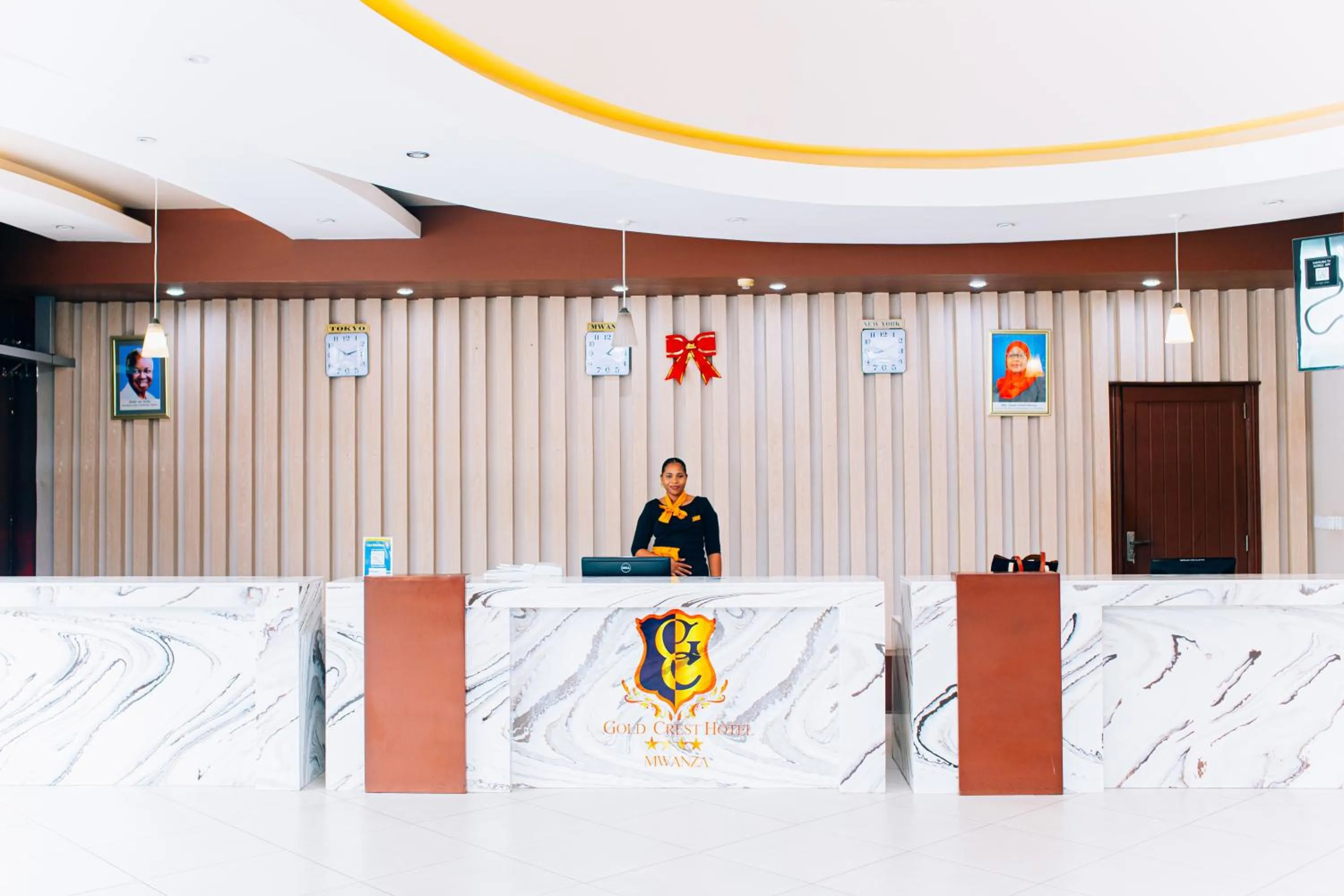 Lobby or reception in Gold Crest Hotel