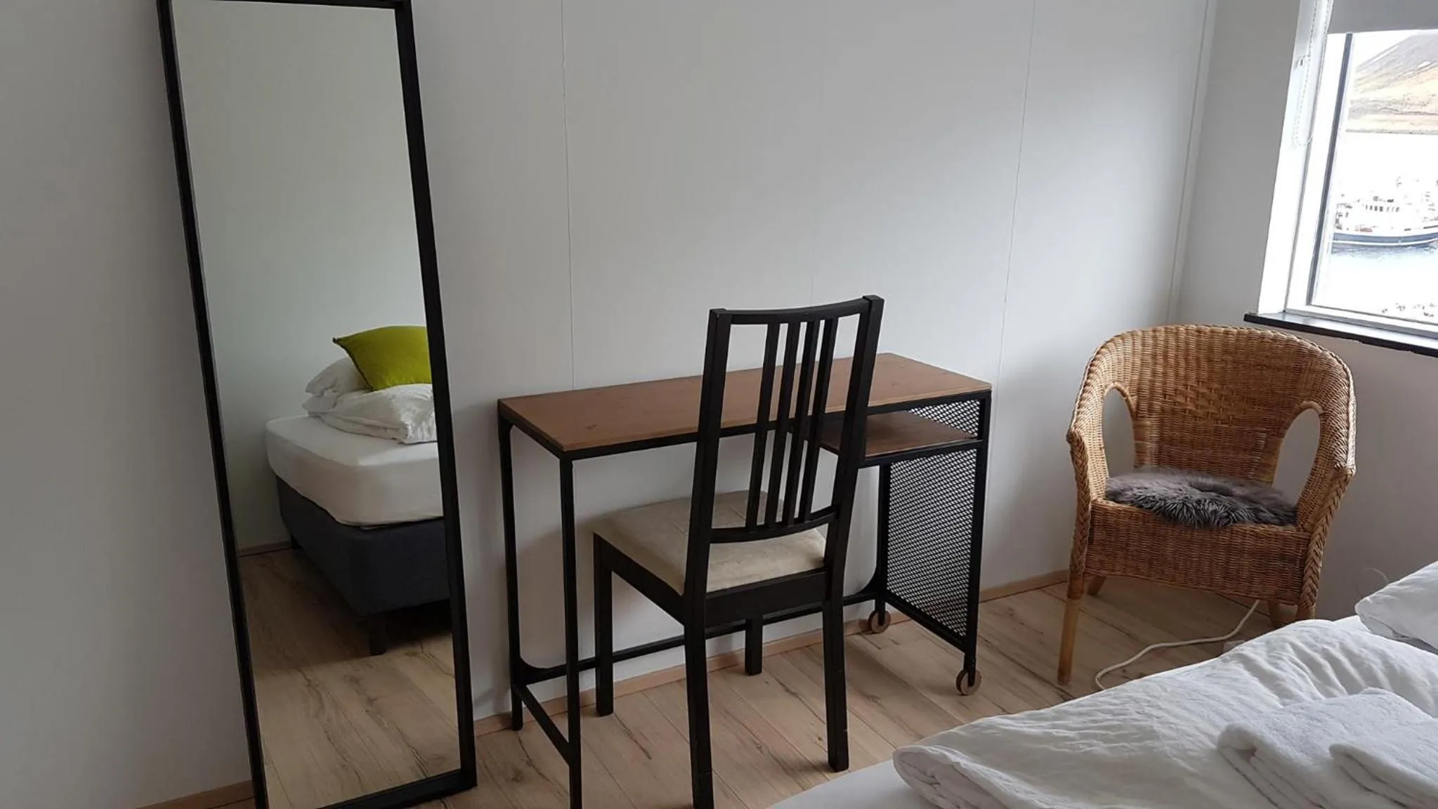 Bed in Harbour Inn - Guesthouse