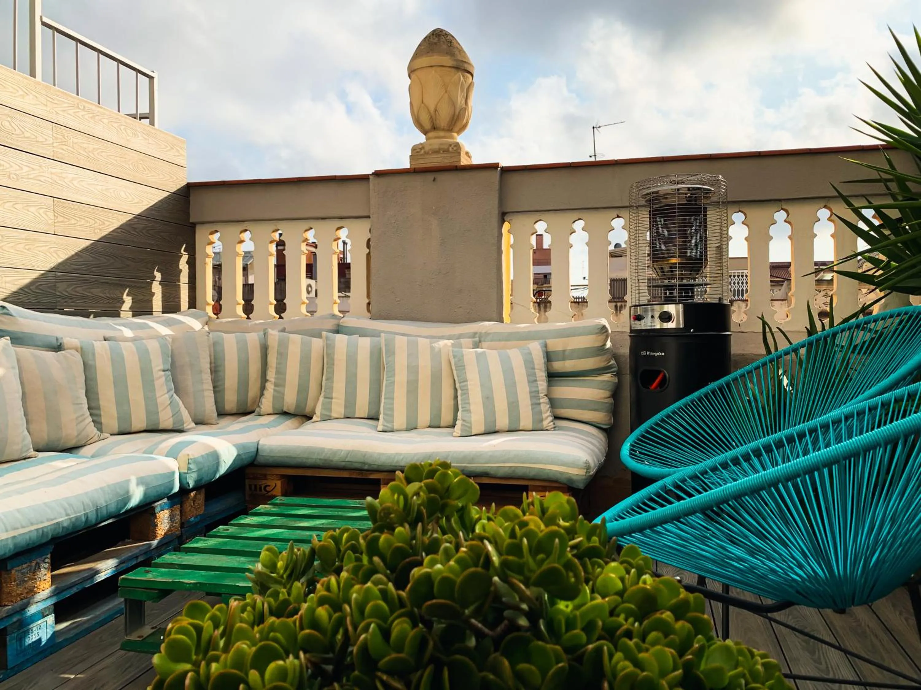 Balcony/Terrace in Incredible 2BR Penthouse with Urban Rooftop Garden