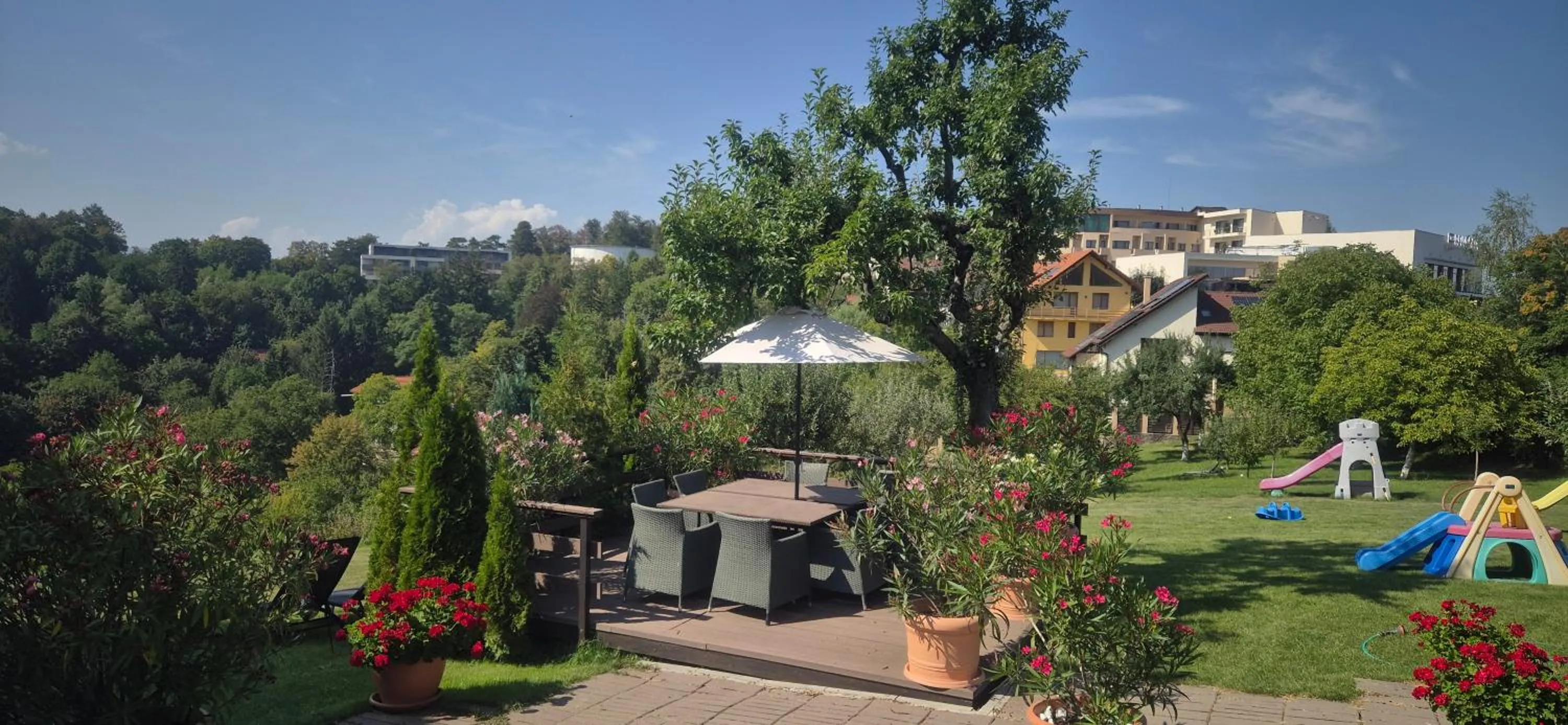 Seating area in Pensiunea Toscana