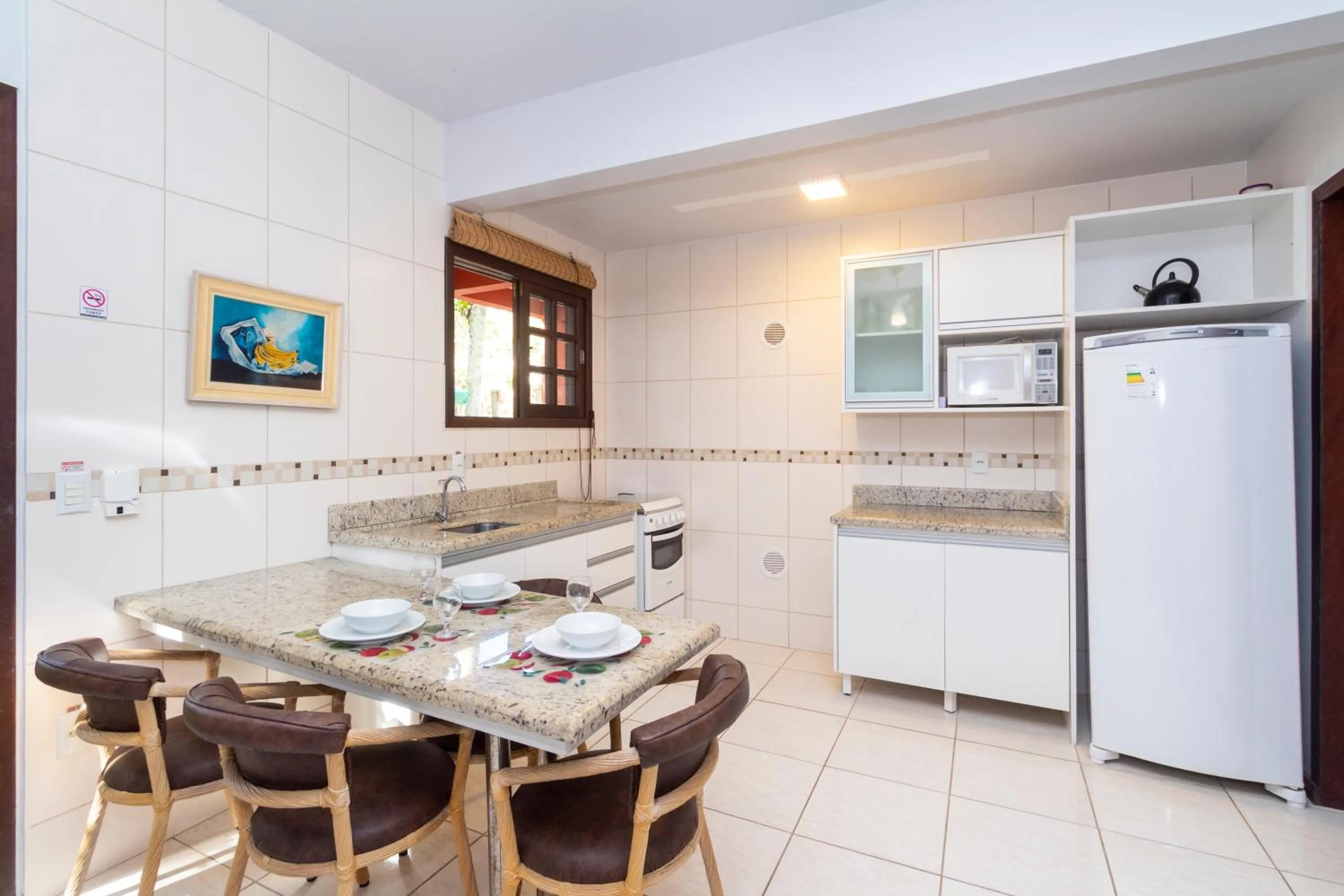 kitchen in Dubai Bungalows Bombinhas