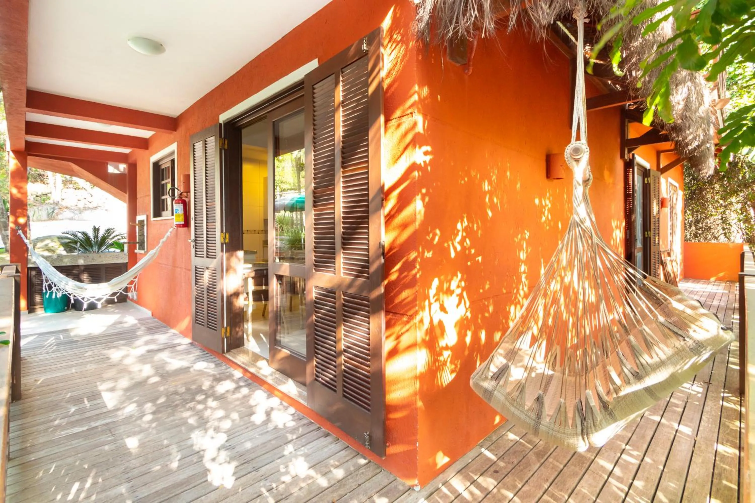 Patio in Dubai Bungalows Bombinhas