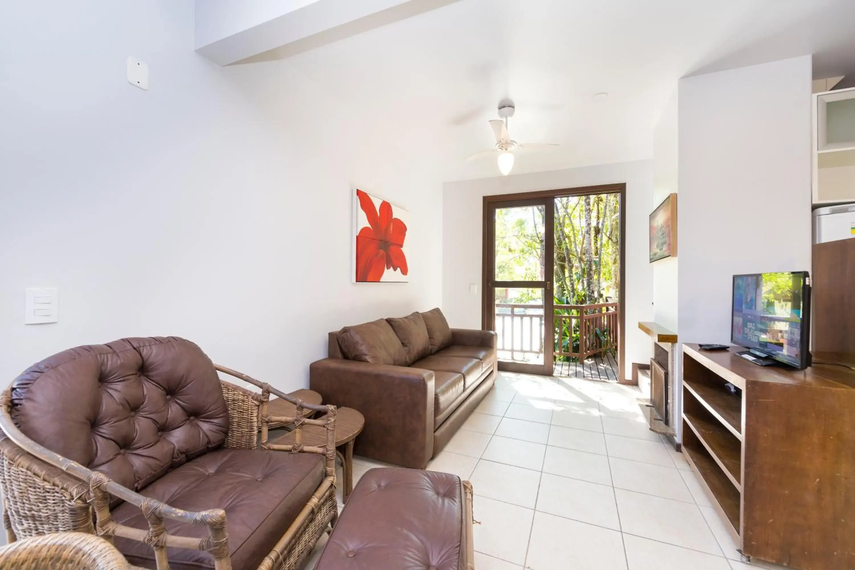 Two-Bedroom Bungalow in Dubai Bungalows Bombinhas Two-Bedroom Bungalow in Dubai Bungalows Bombinhas