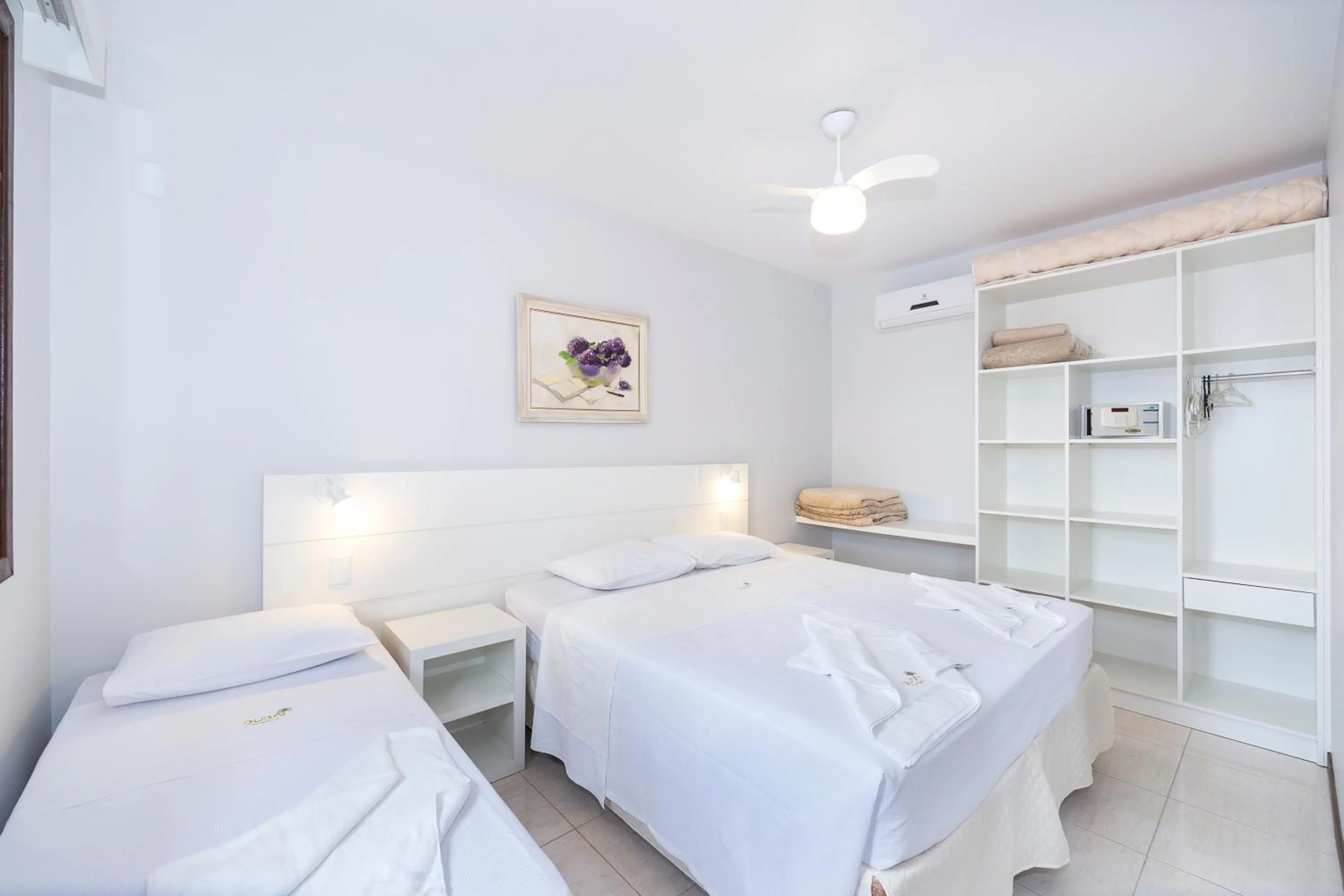 Bed in Dubai Bungalows Bombinhas