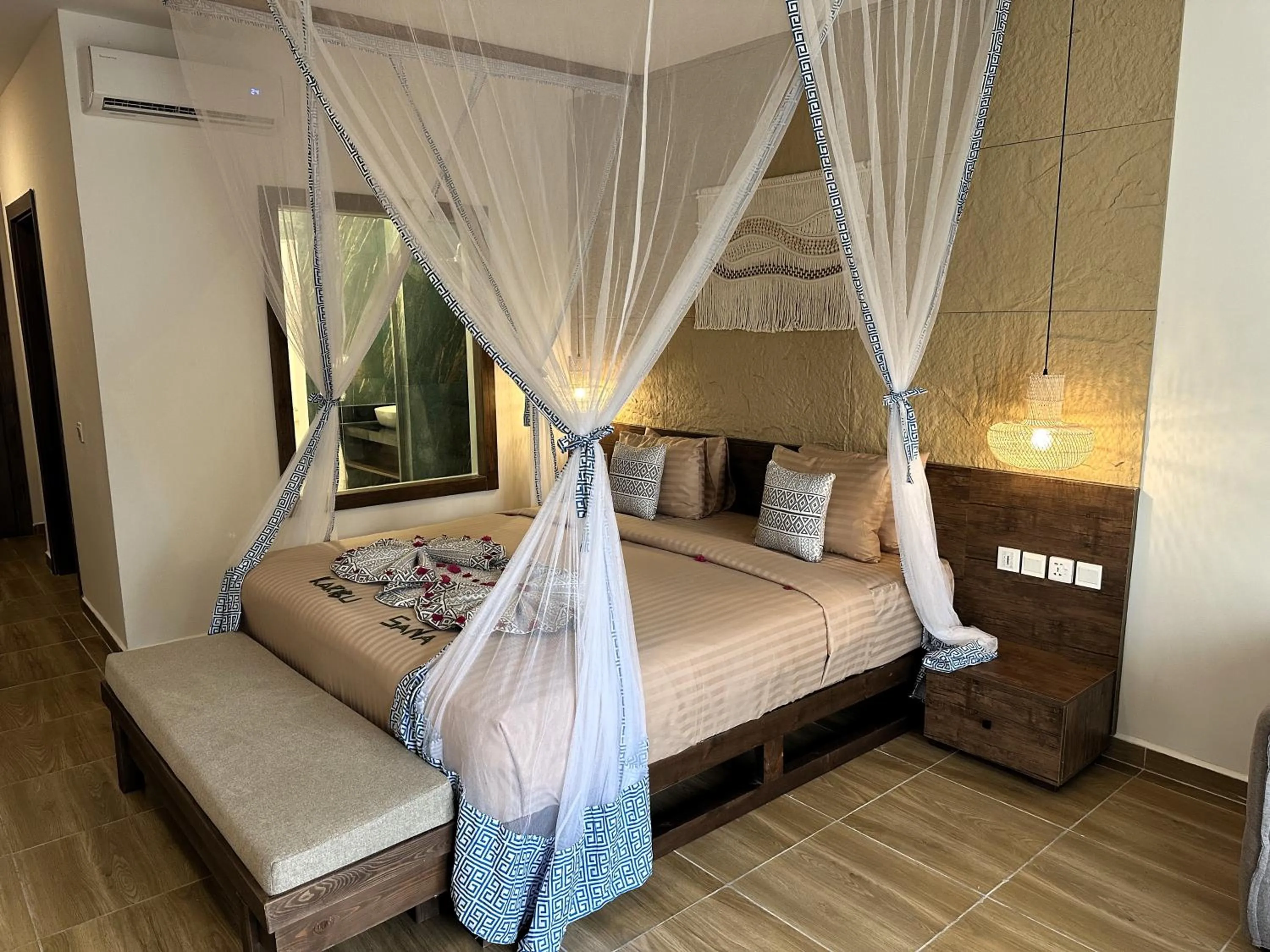 Bed in Reef & Beach Resort - Spa Jambiani