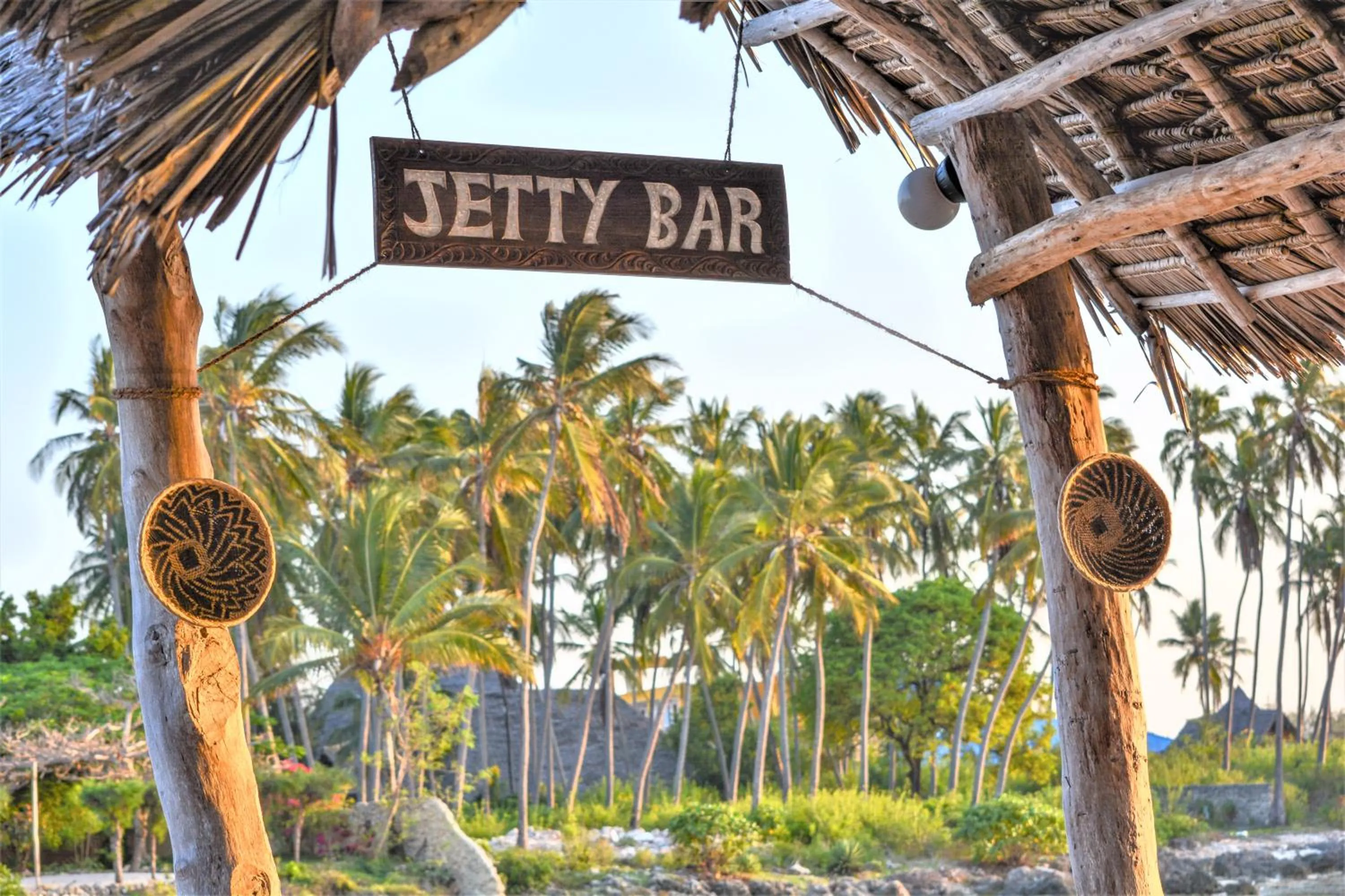 Lounge or bar in Reef & Beach Resort - Spa Jambiani