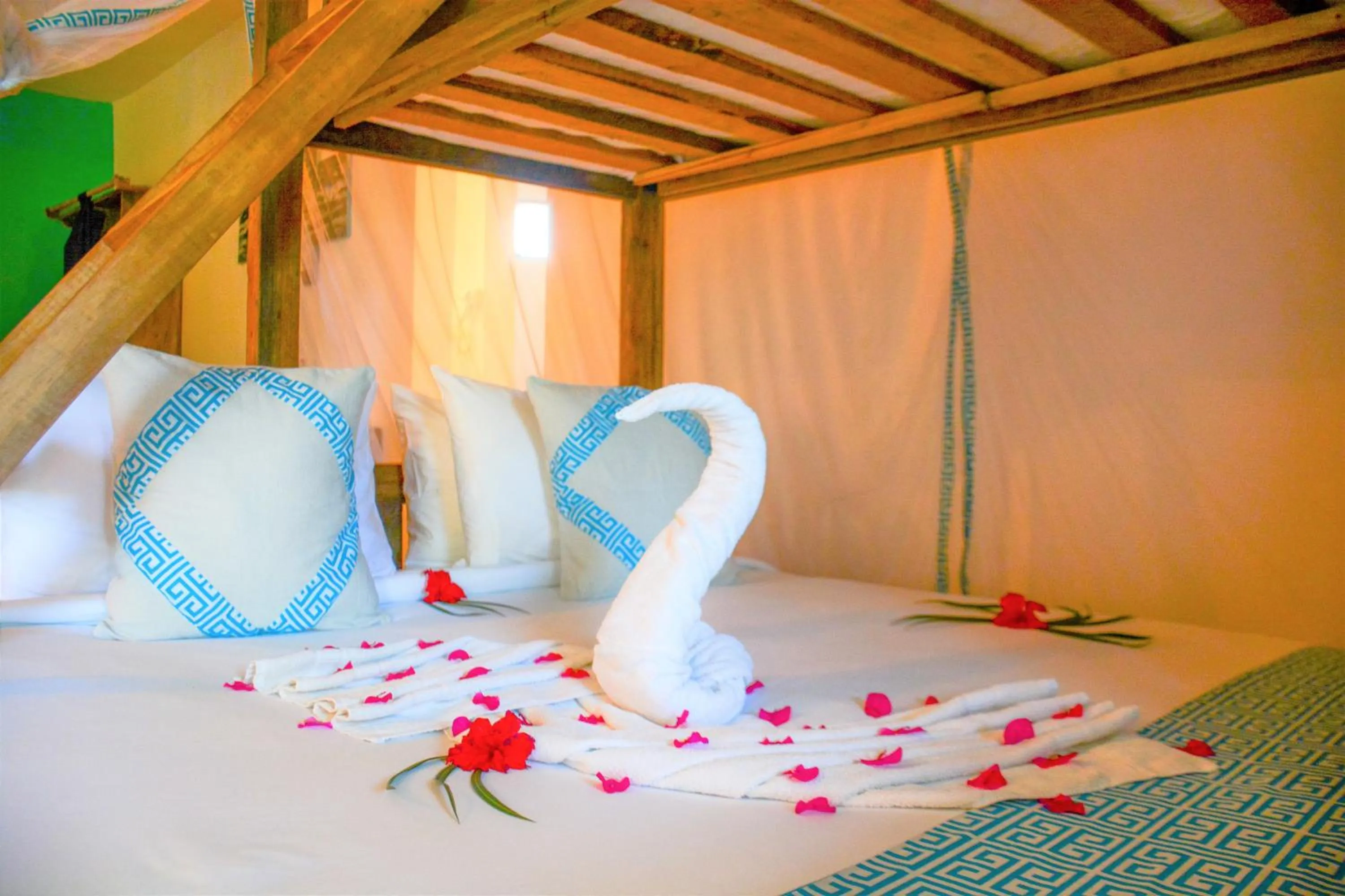 bunk bed, Bed in Reef & Beach Resort - Spa Jambiani