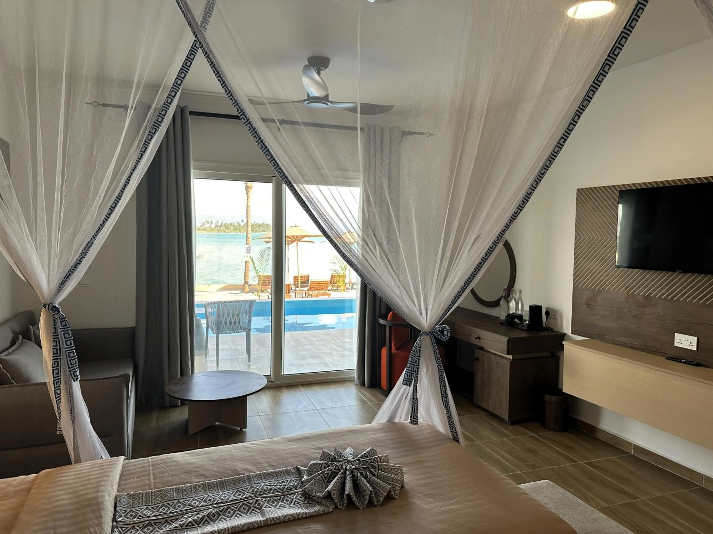 Bedroom, Bed in Reef & Beach Resort - Spa Jambiani