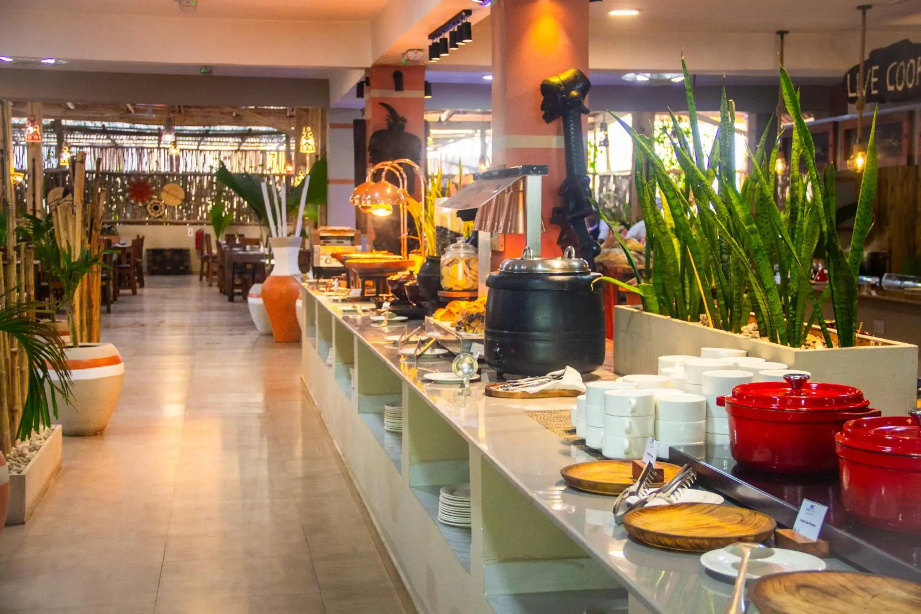 Food in Reef & Beach Resort - Spa Jambiani Food in Reef & Beach Resort - Spa Jambiani