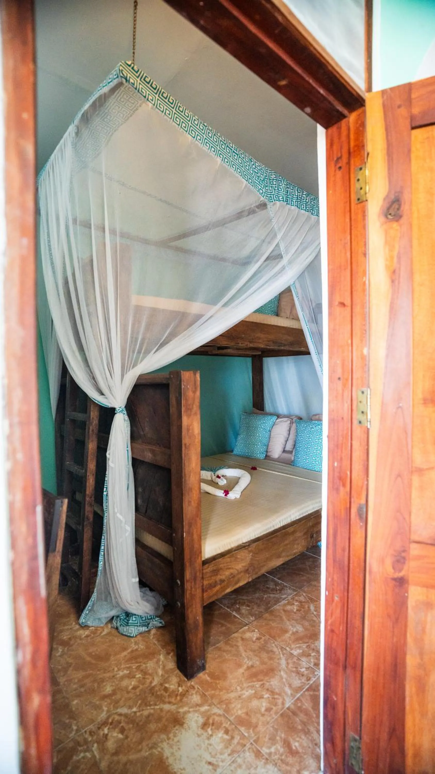 bunk bed, Bed in Reef & Beach Resort - Spa Jambiani