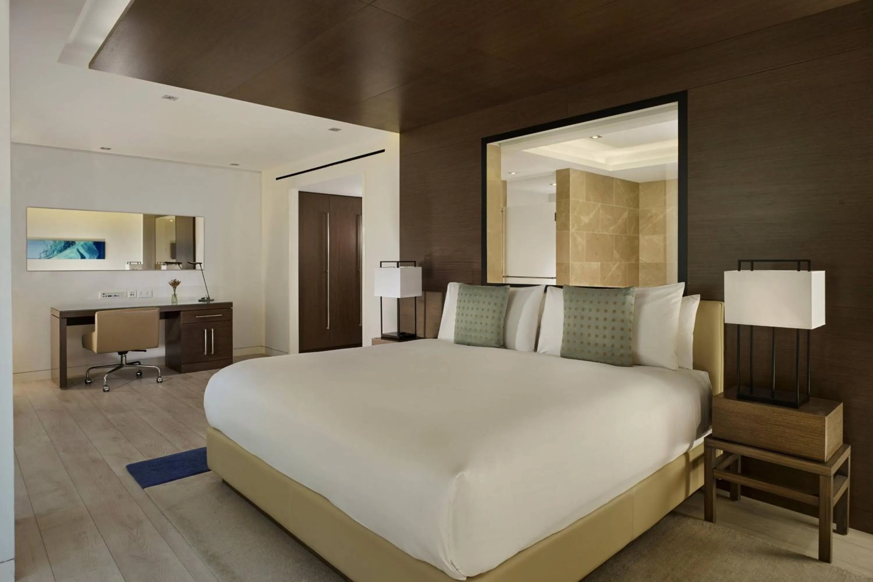 Photo of the whole room, Bed in The Ritz-Carlton, Herzliya