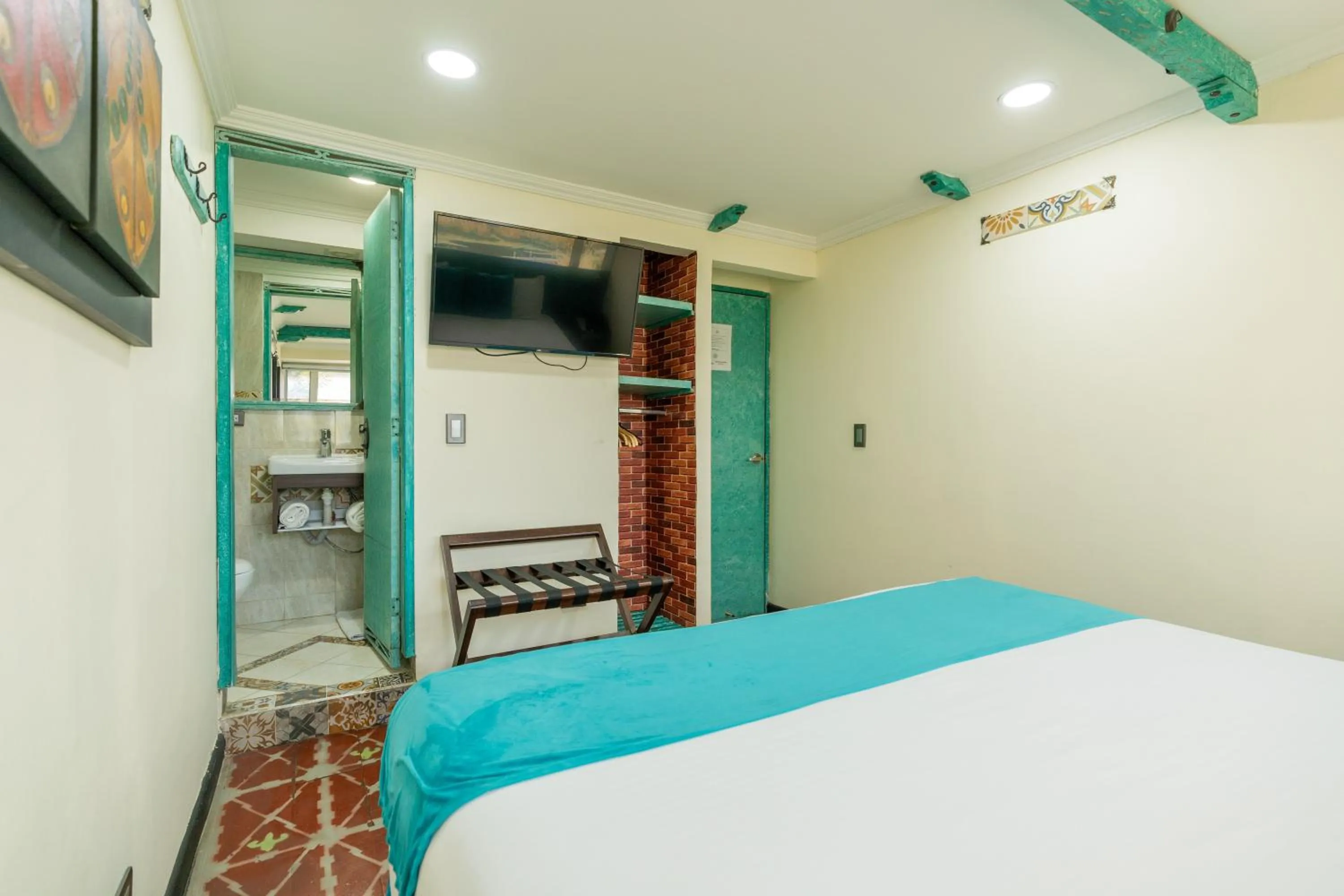 Bed in Hotel Casa Antigua