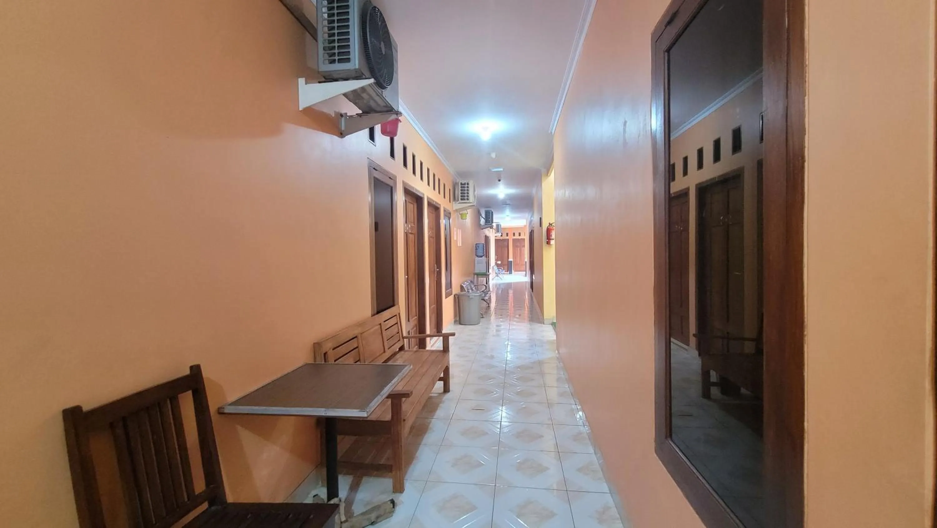 Property building in RedDoorz Syariah At Endrayanti Inn RSUD Yogyakarta