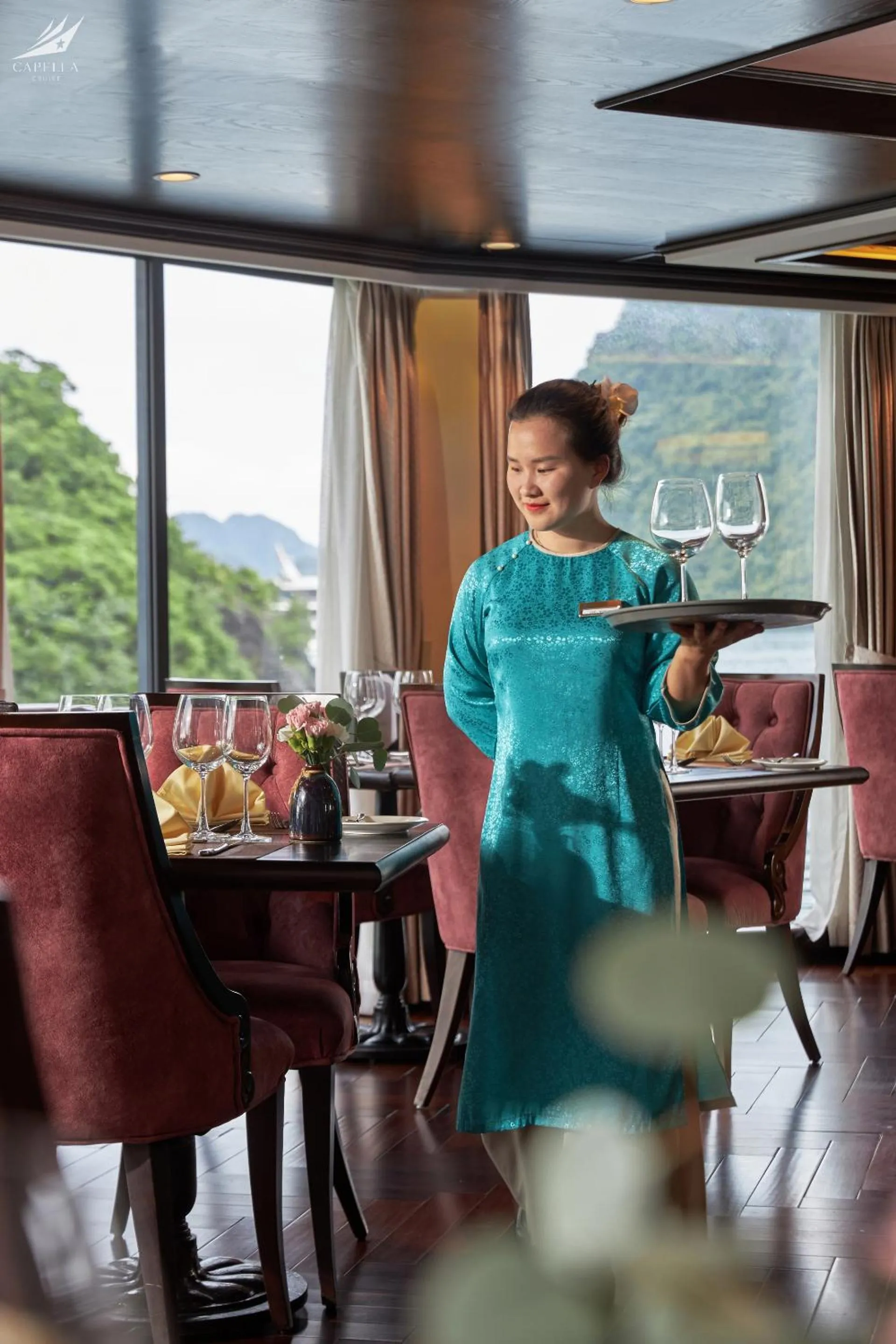 Restaurant/places to eat in Halong Capella Cruise - Member of Lyra cruise collection