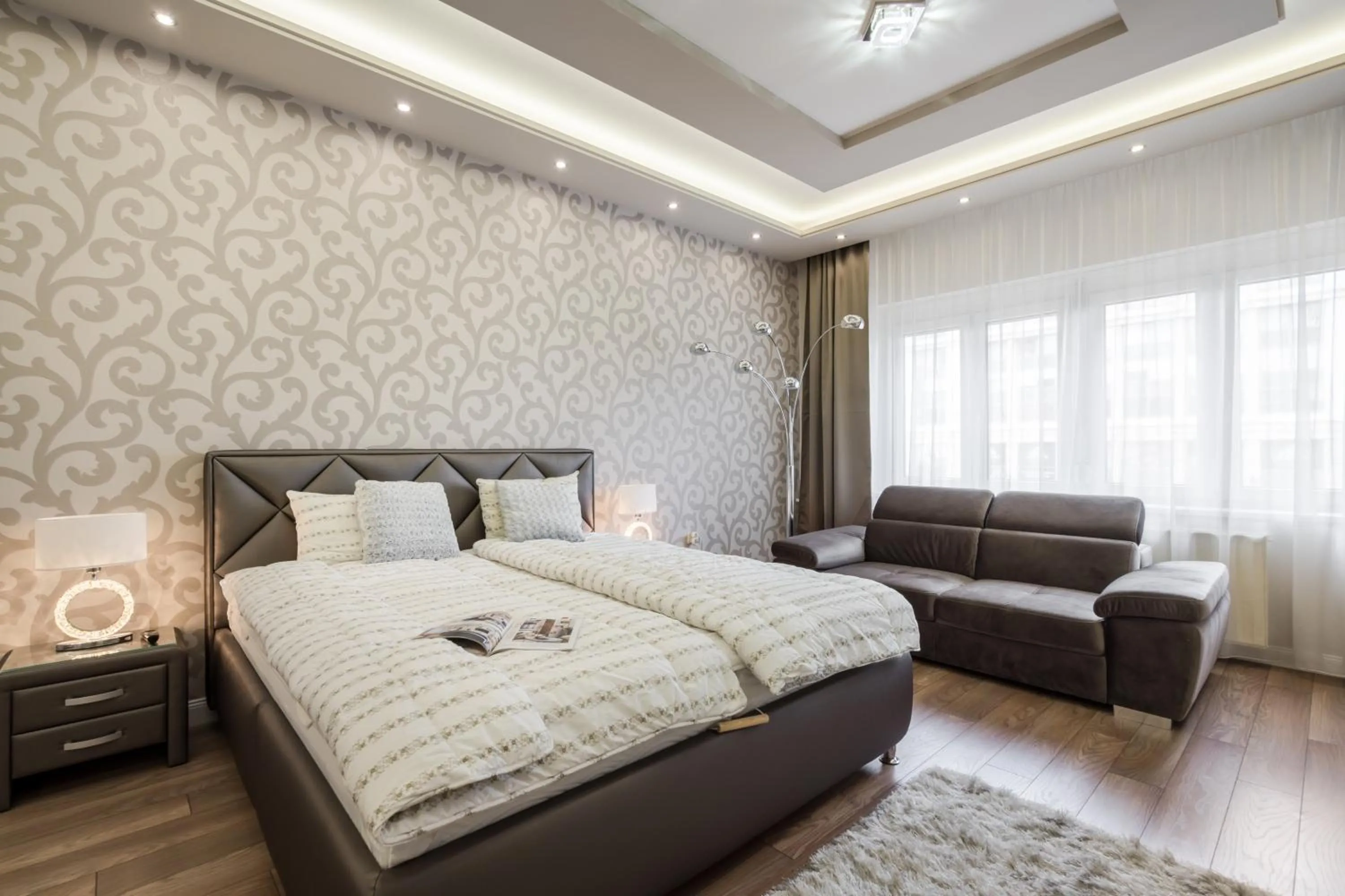 BpR Ethereal Panoramic Suite with A/C & balcony