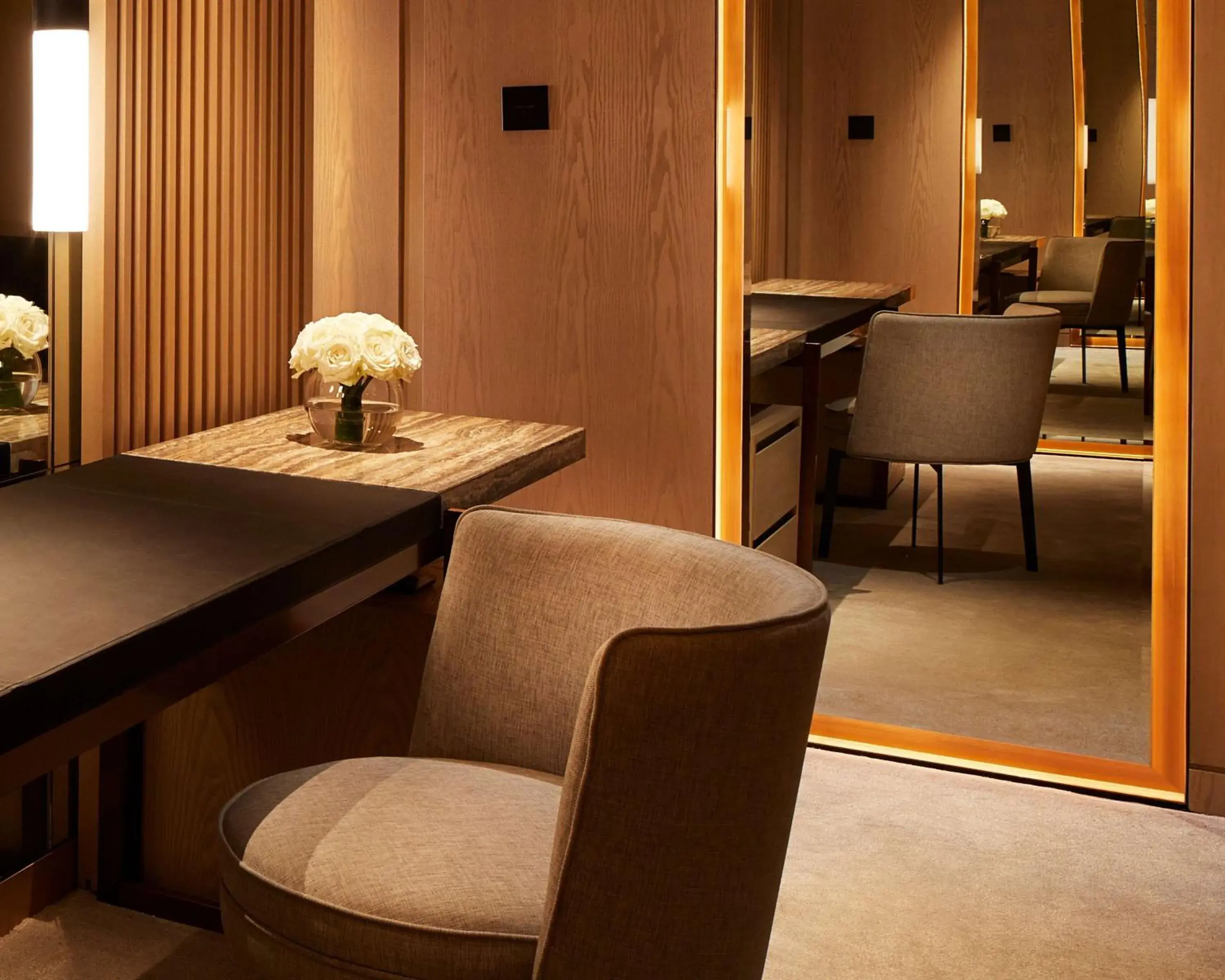 Photo of the whole room in Park Hyatt Jakarta Photo of the whole room in Park Hyatt Jakarta
