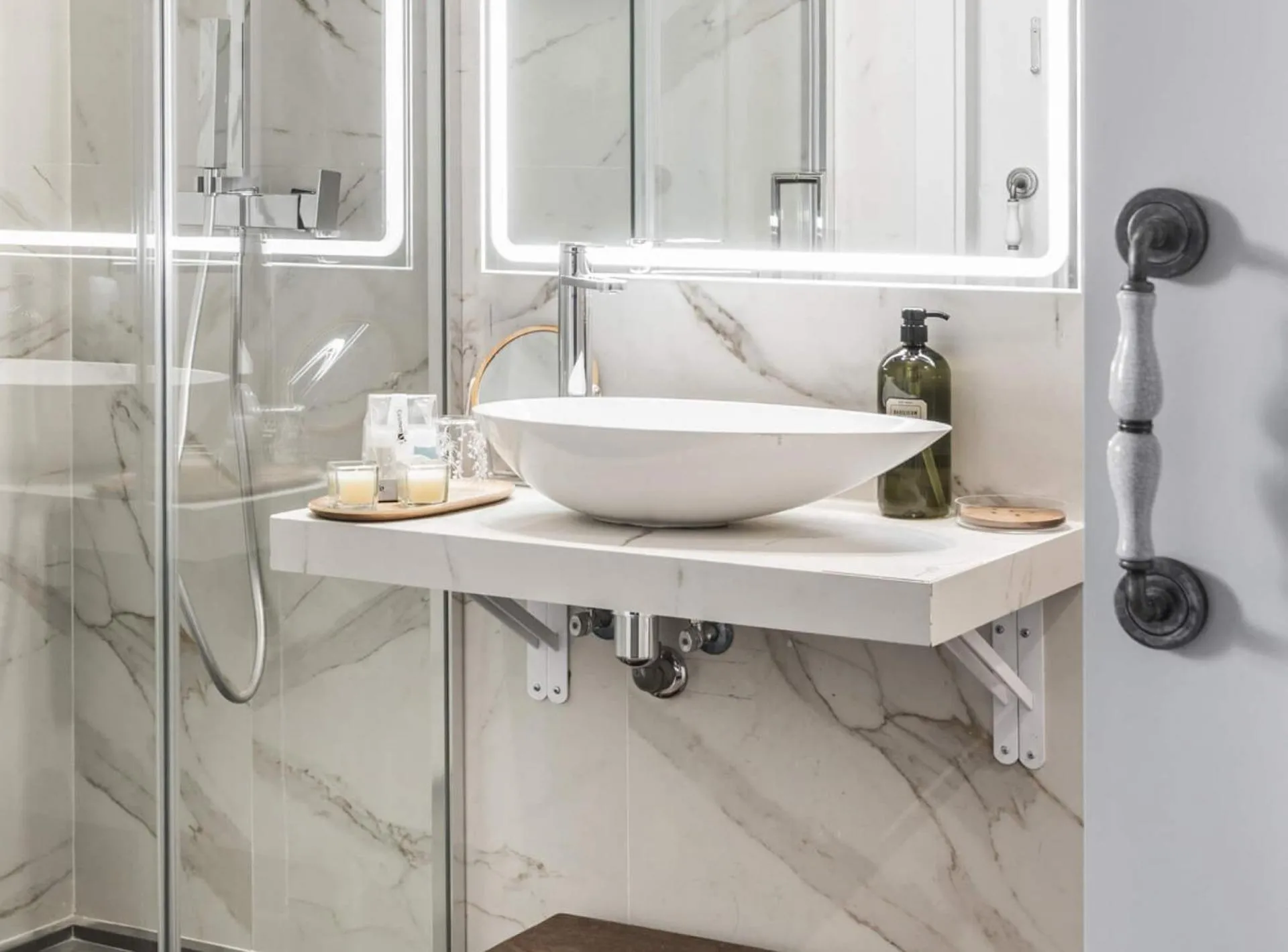 Bathroom in La Maison de Barcelone