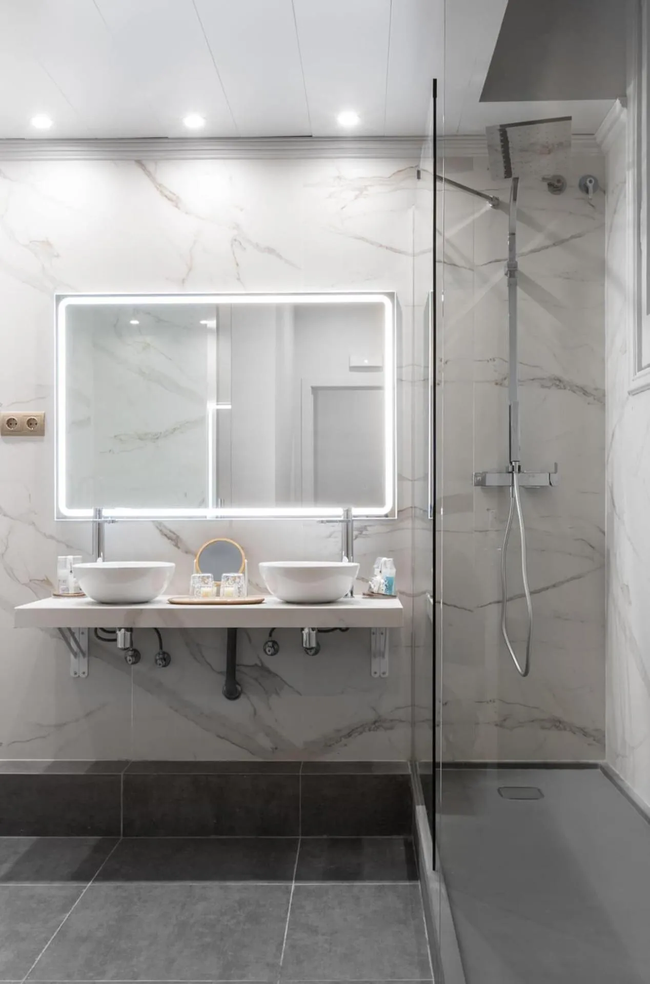 Bathroom in La Maison de Barcelone