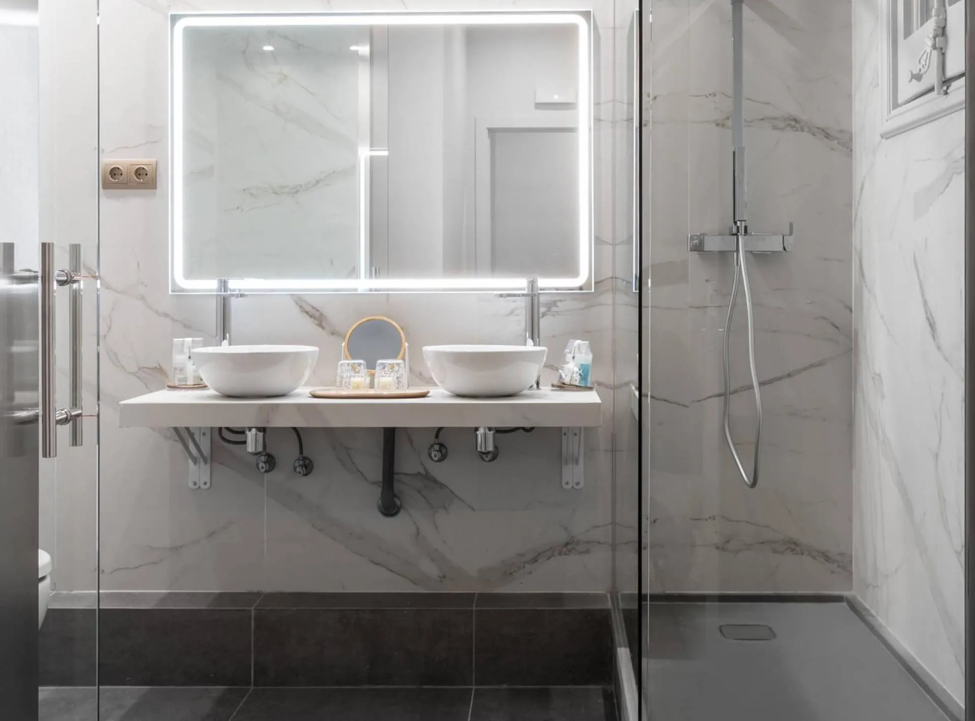 Bathroom in La Maison de Barcelone