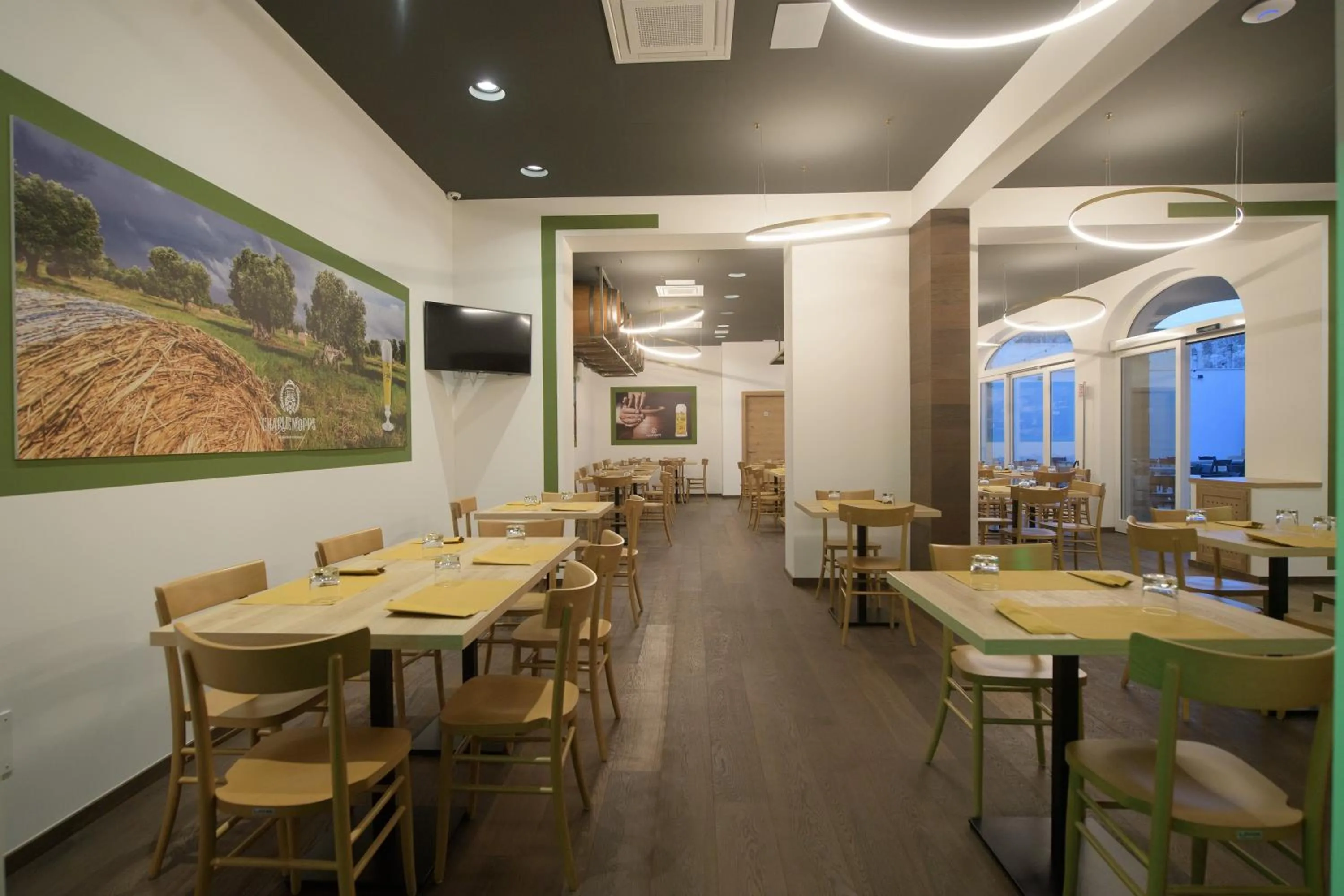 Restaurant/places to eat in B&B "Corte Mopps" Grottaglie città della ceramica - SPA Elysium