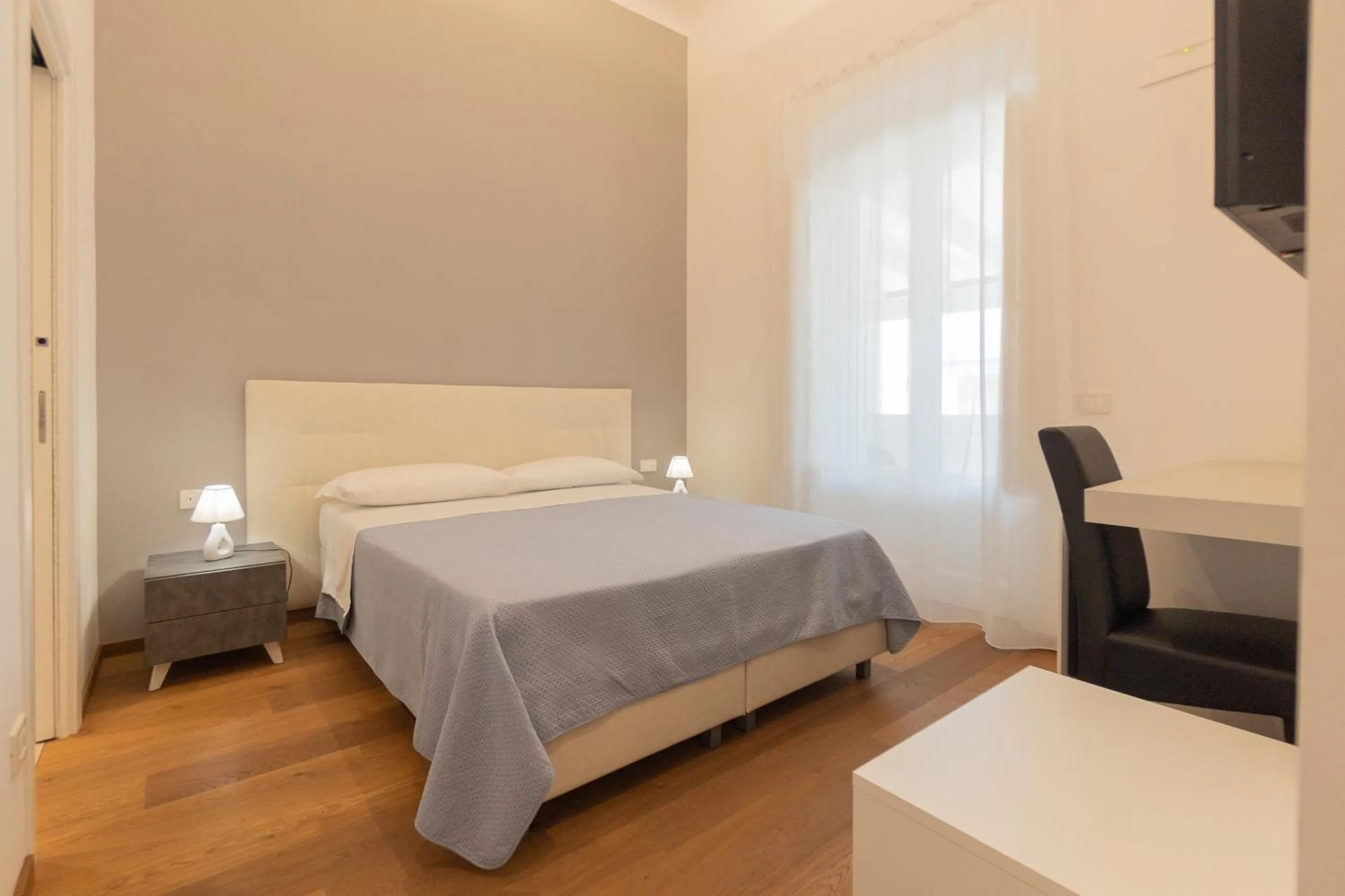 Photo of the whole room, Bed in B&B "Corte Mopps" Grottaglie città della ceramica - SPA Elysium