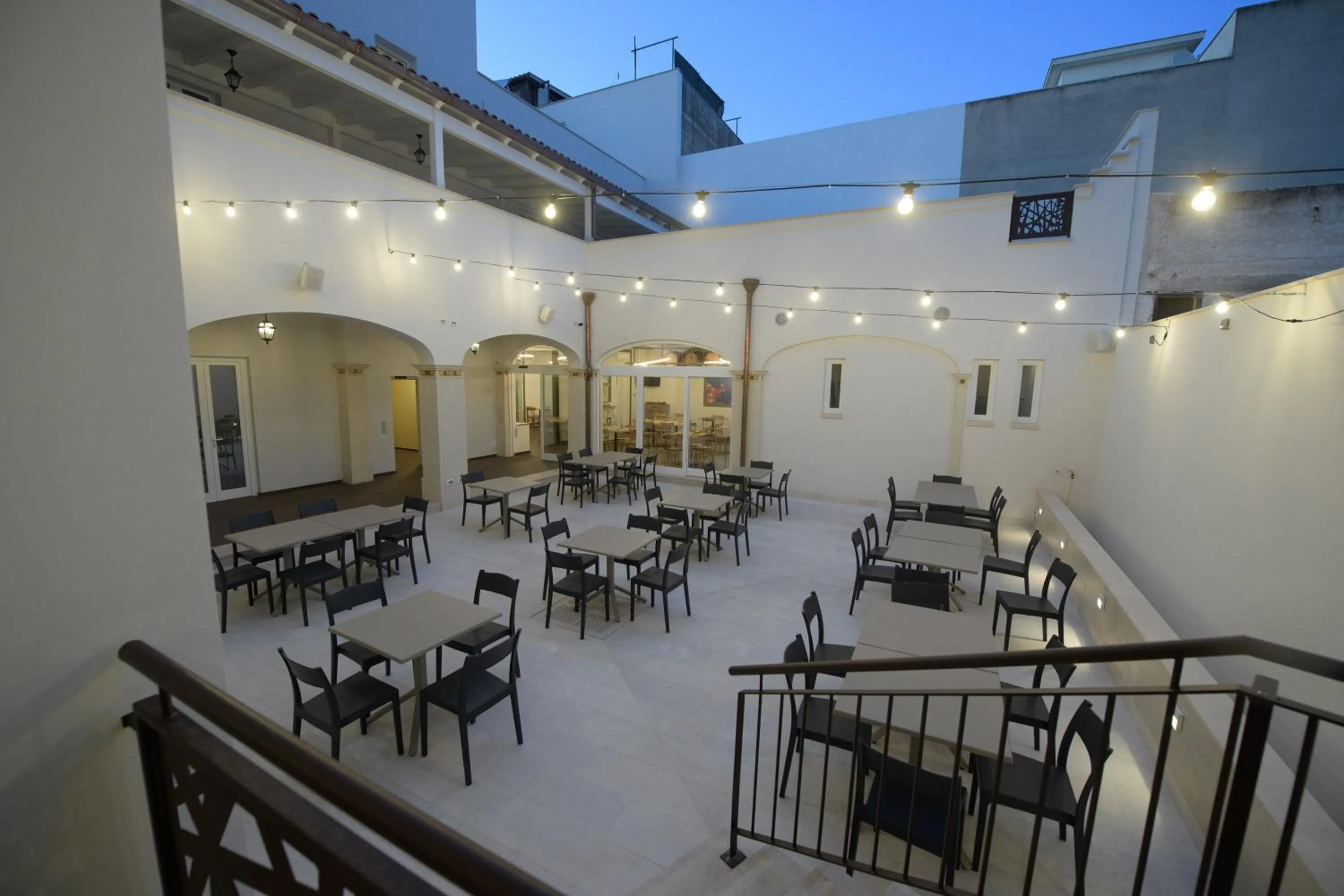 Restaurant/places to eat in B&B "Corte Mopps" Grottaglie città della ceramica - SPA Elysium