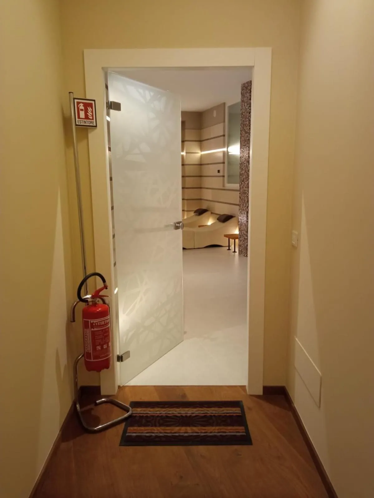 Sauna in B&B "Corte Mopps" Grottaglie città della ceramica - SPA Elysium