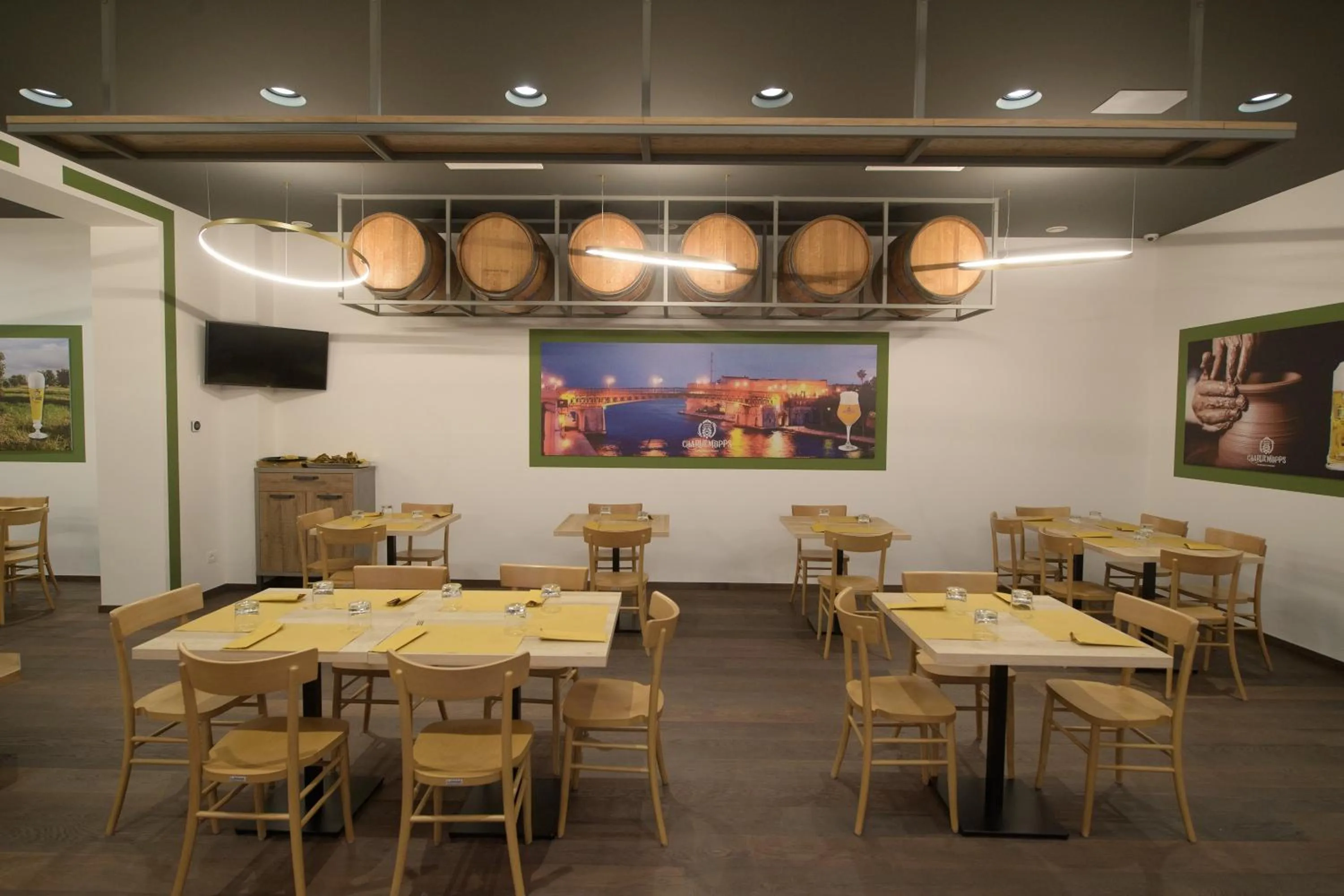 Restaurant/places to eat in B&B "Corte Mopps" Grottaglie città della ceramica - SPA Elysium