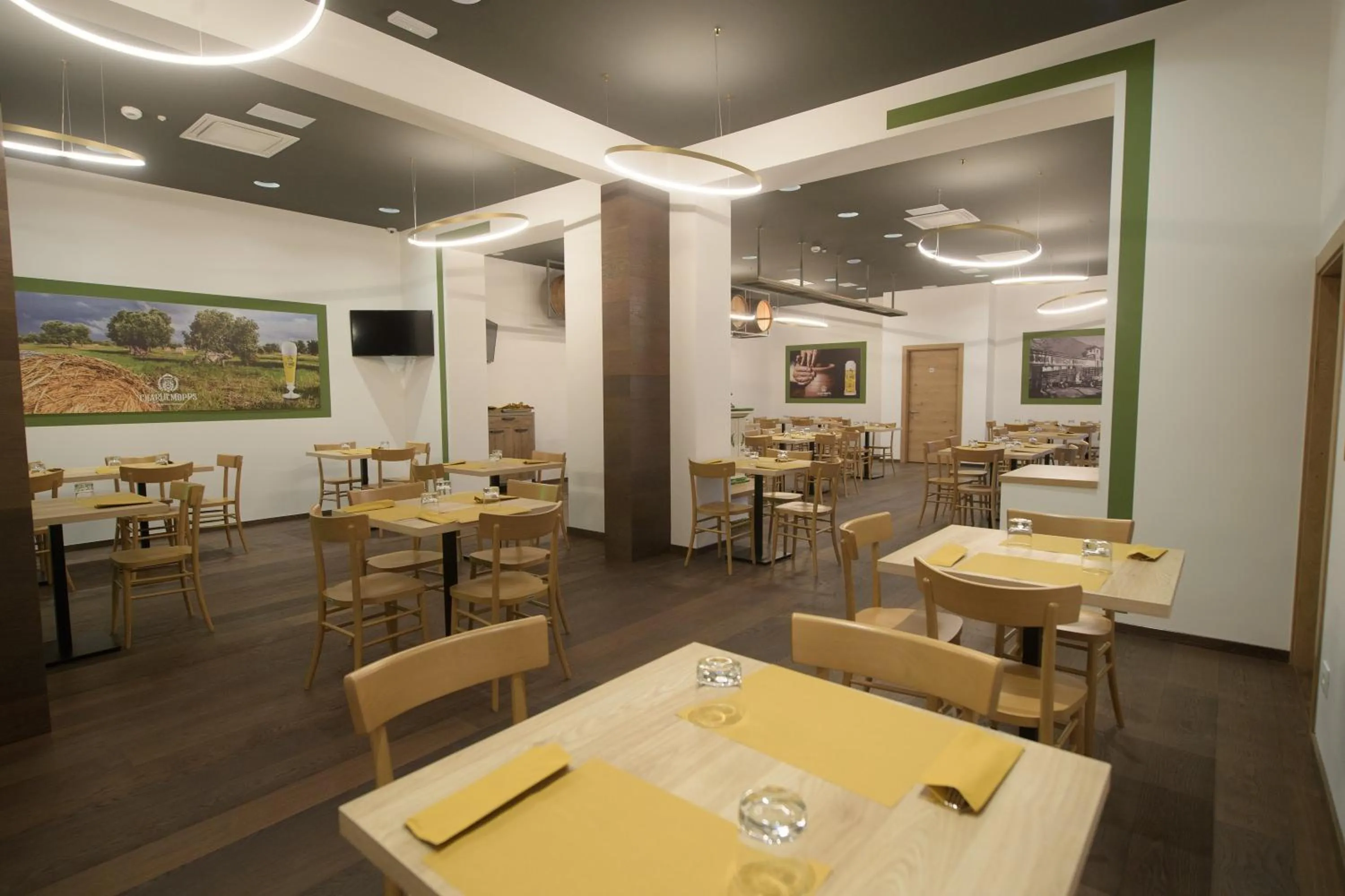 Restaurant/places to eat in B&B "Corte Mopps" Grottaglie città della ceramica - SPA Elysium