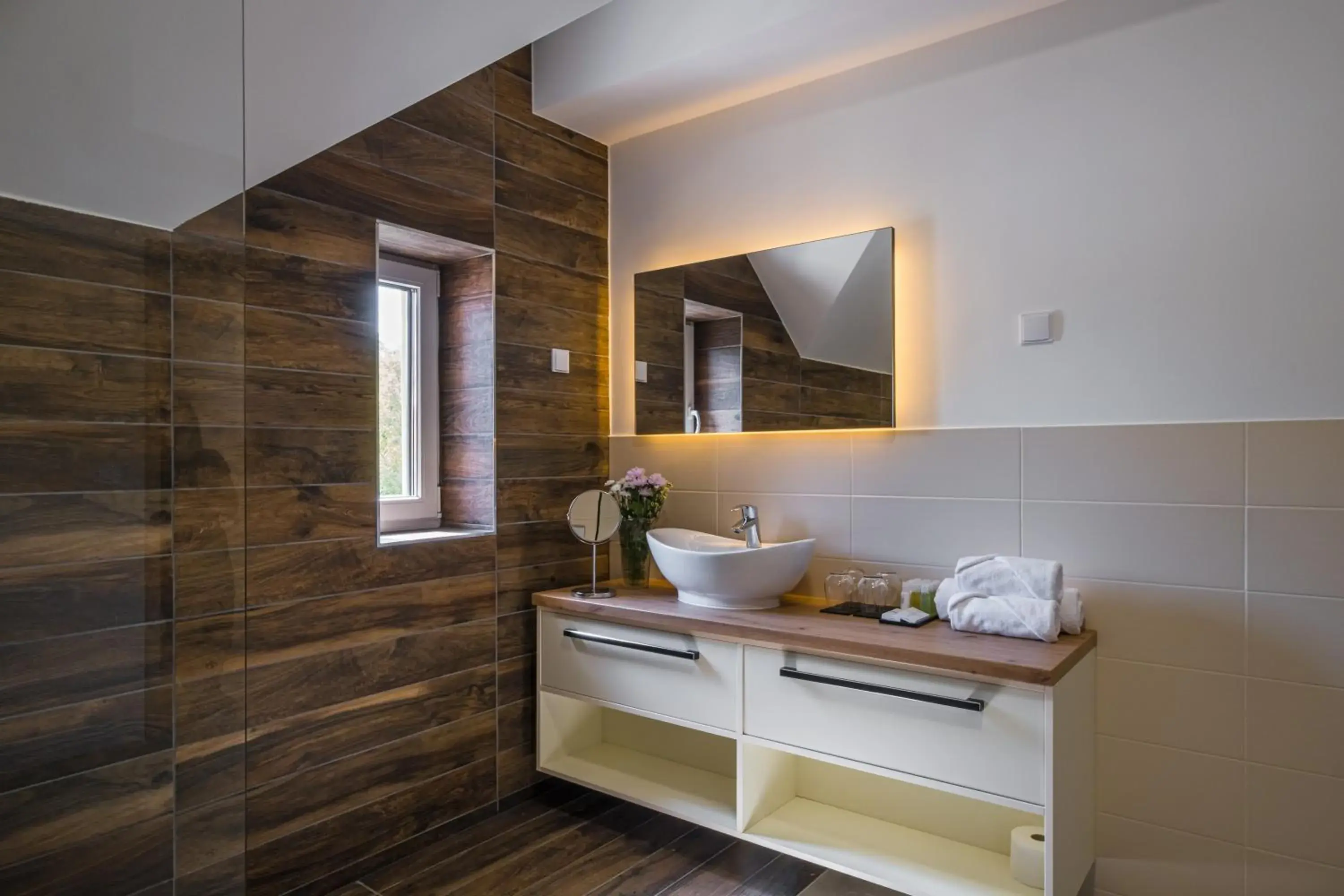 Bathroom in Kistücsök Food & Room Bathroom in Kistücsök Food & Room