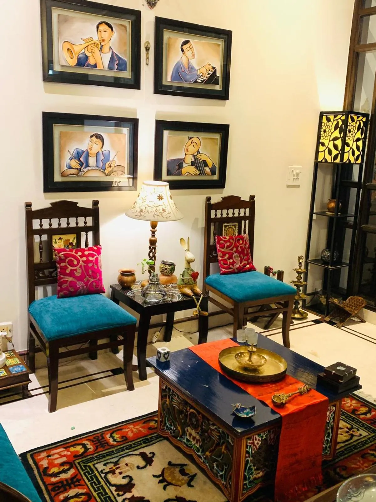Seating area in Vandana's Bed and breakfast