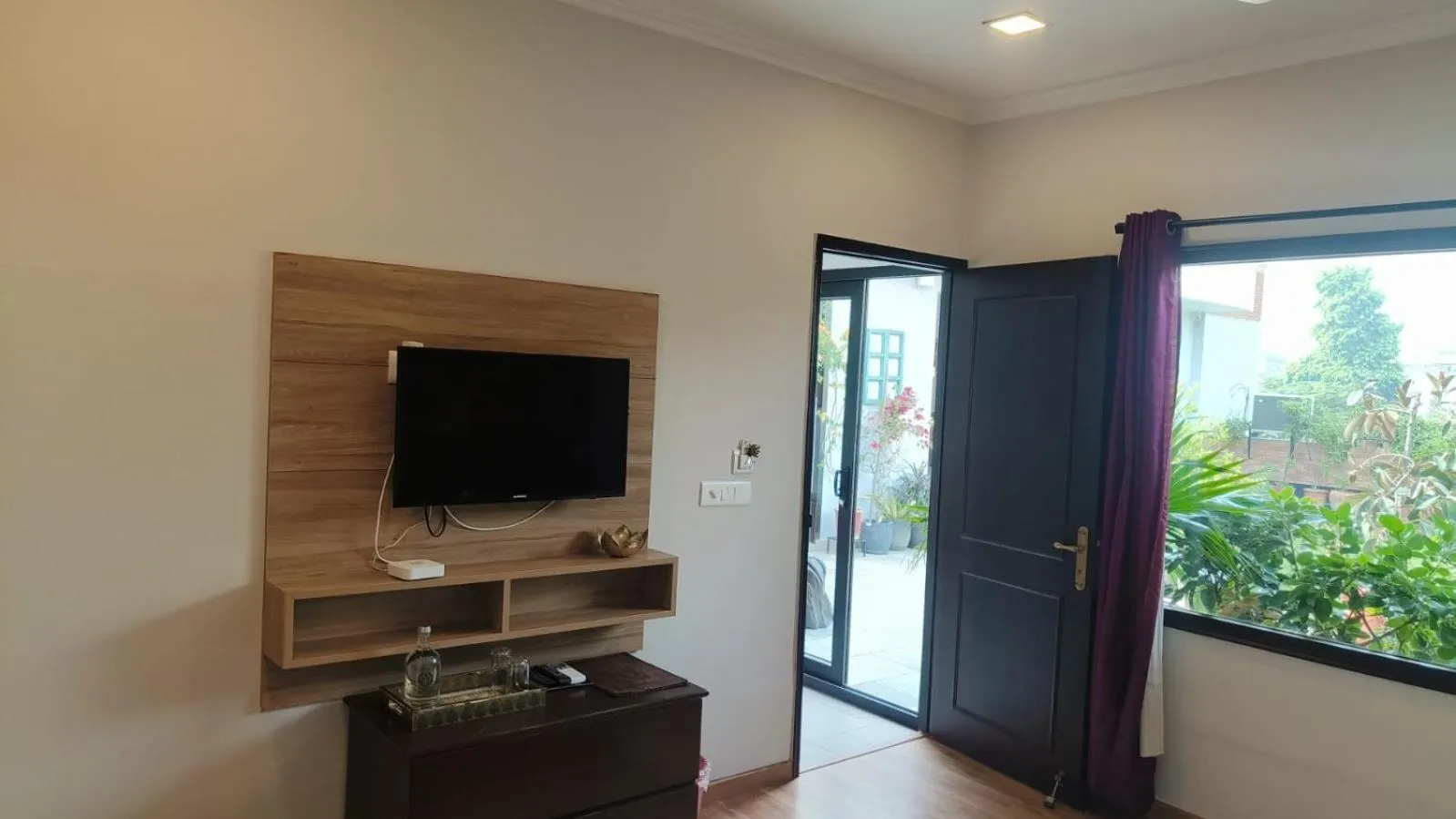 TV and multimedia in Vandana's Bed and breakfast